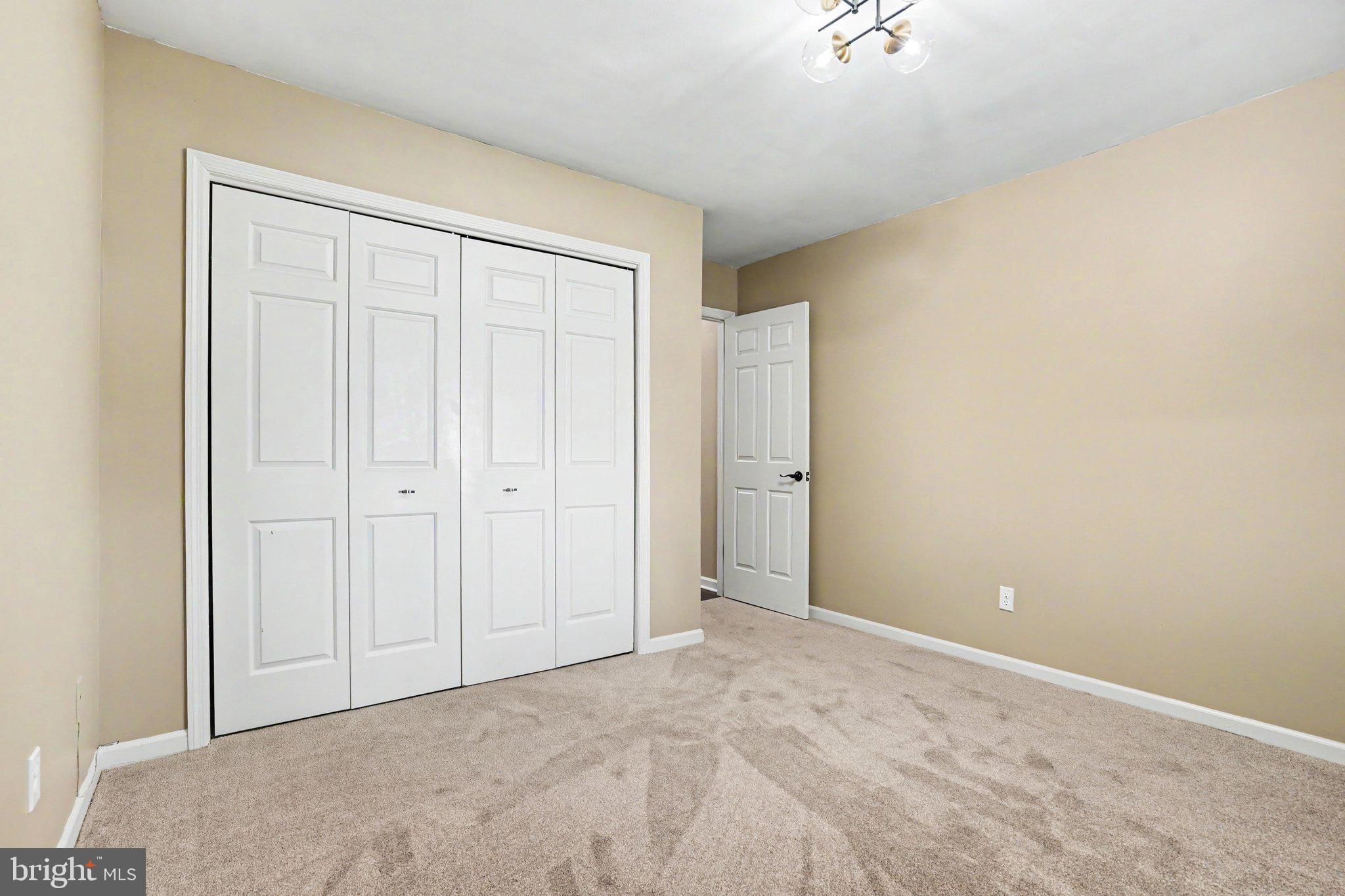 SOUTHPOINT - Residential