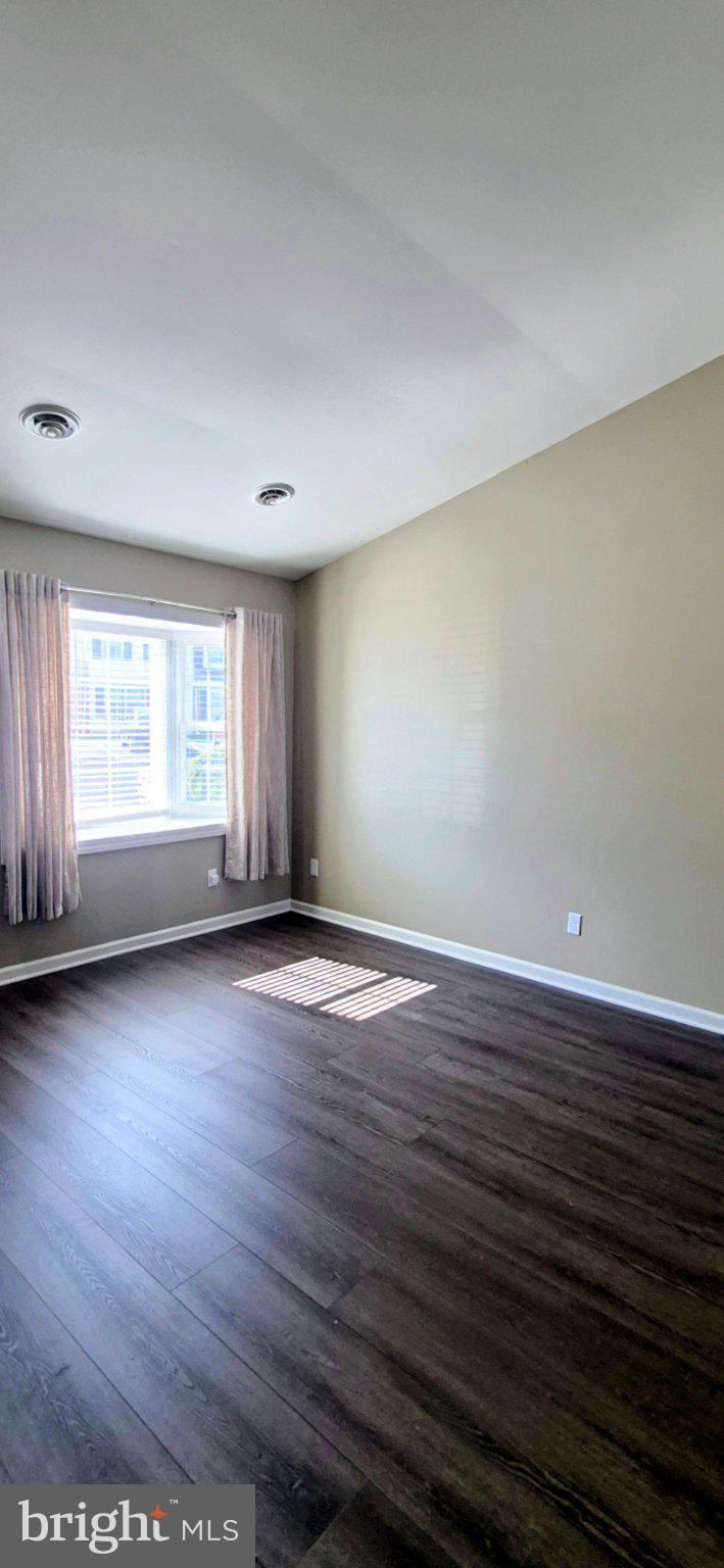 SOUTHPOINT - Residential