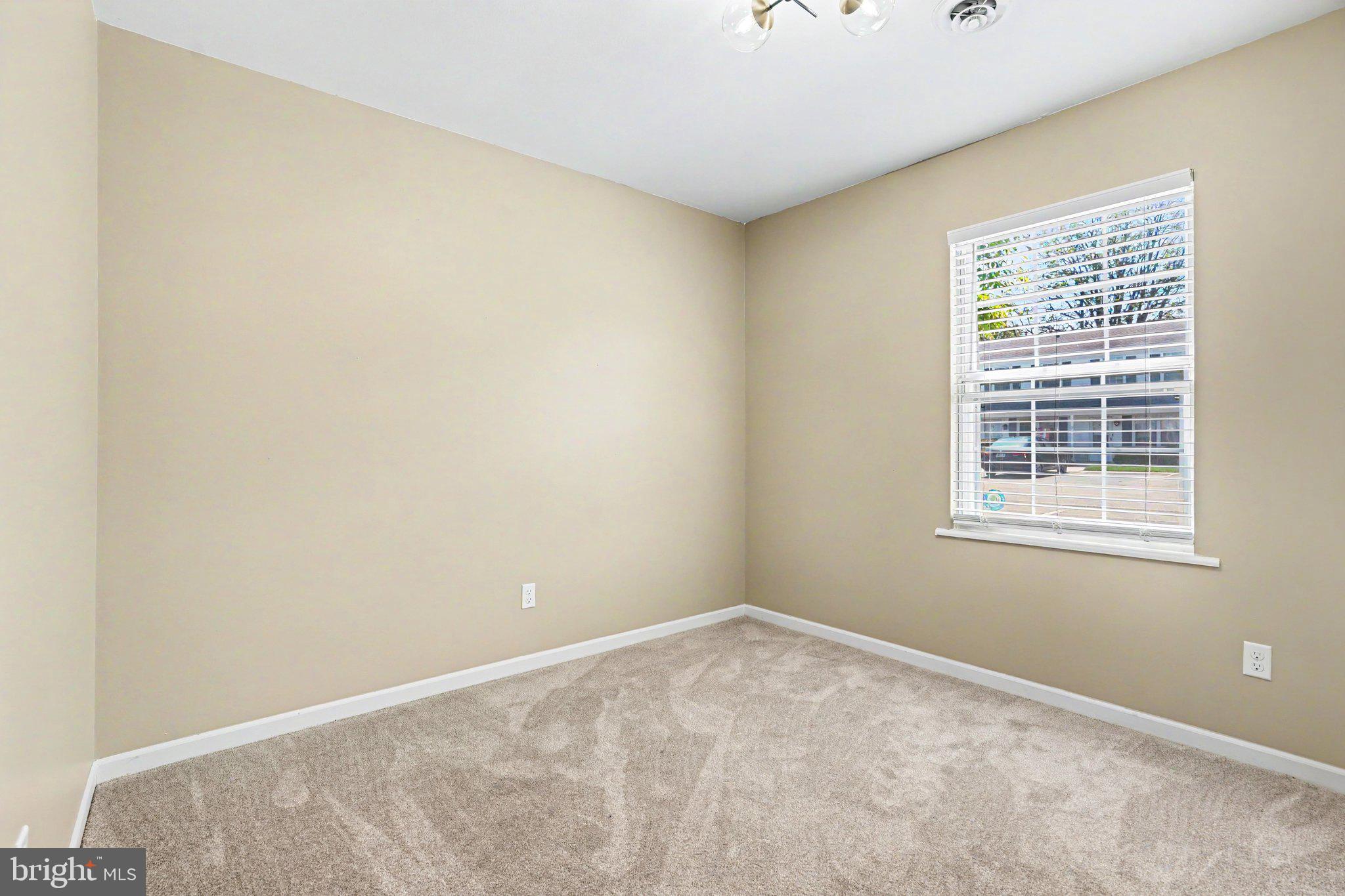 SOUTHPOINT - Residential