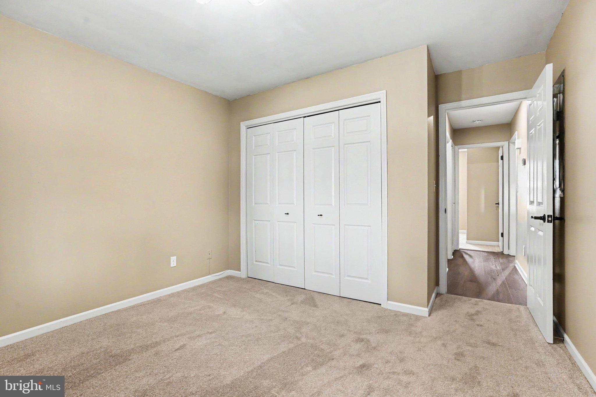 SOUTHPOINT - Residential