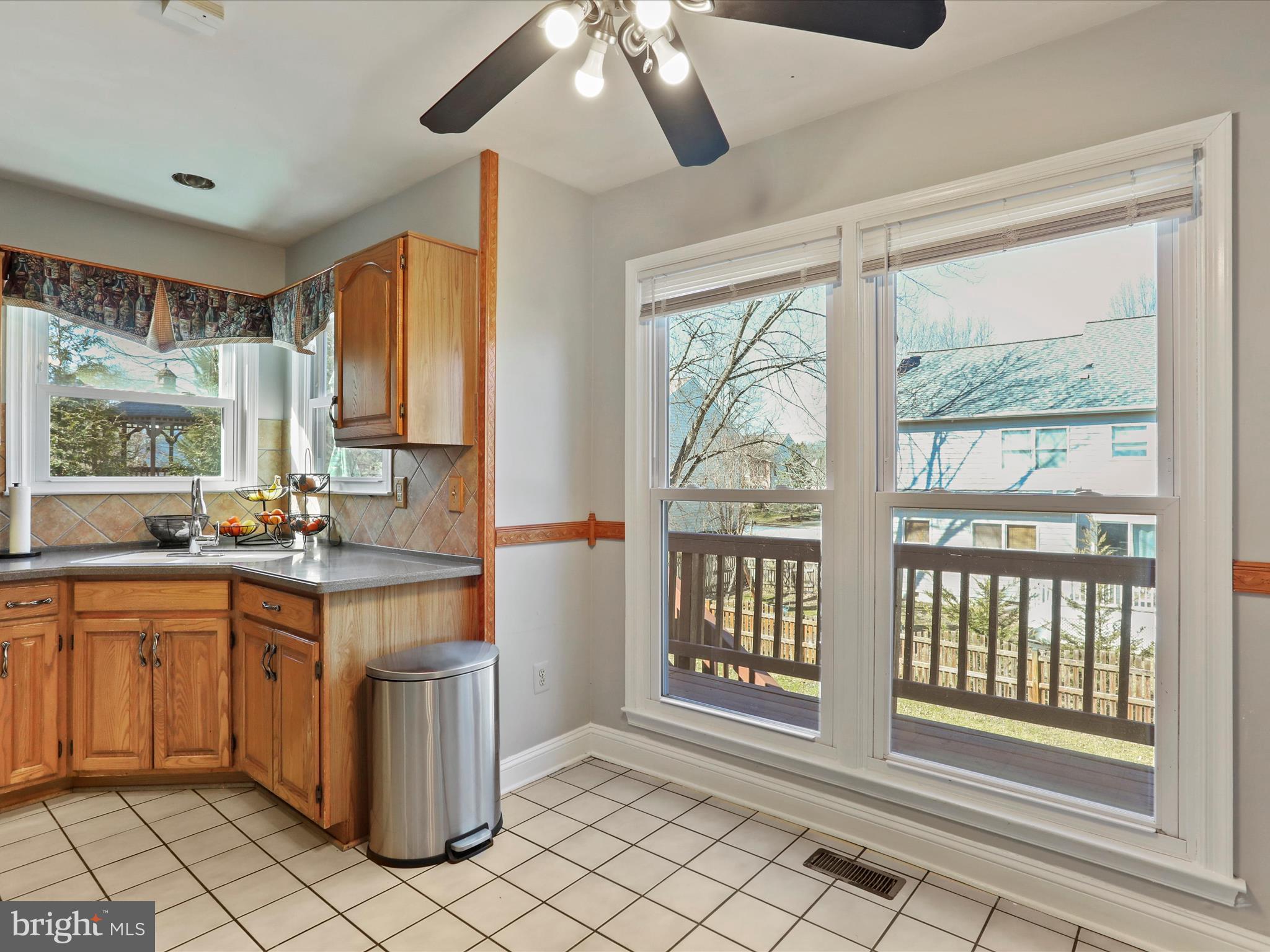 SPRING RIDGE - Residential