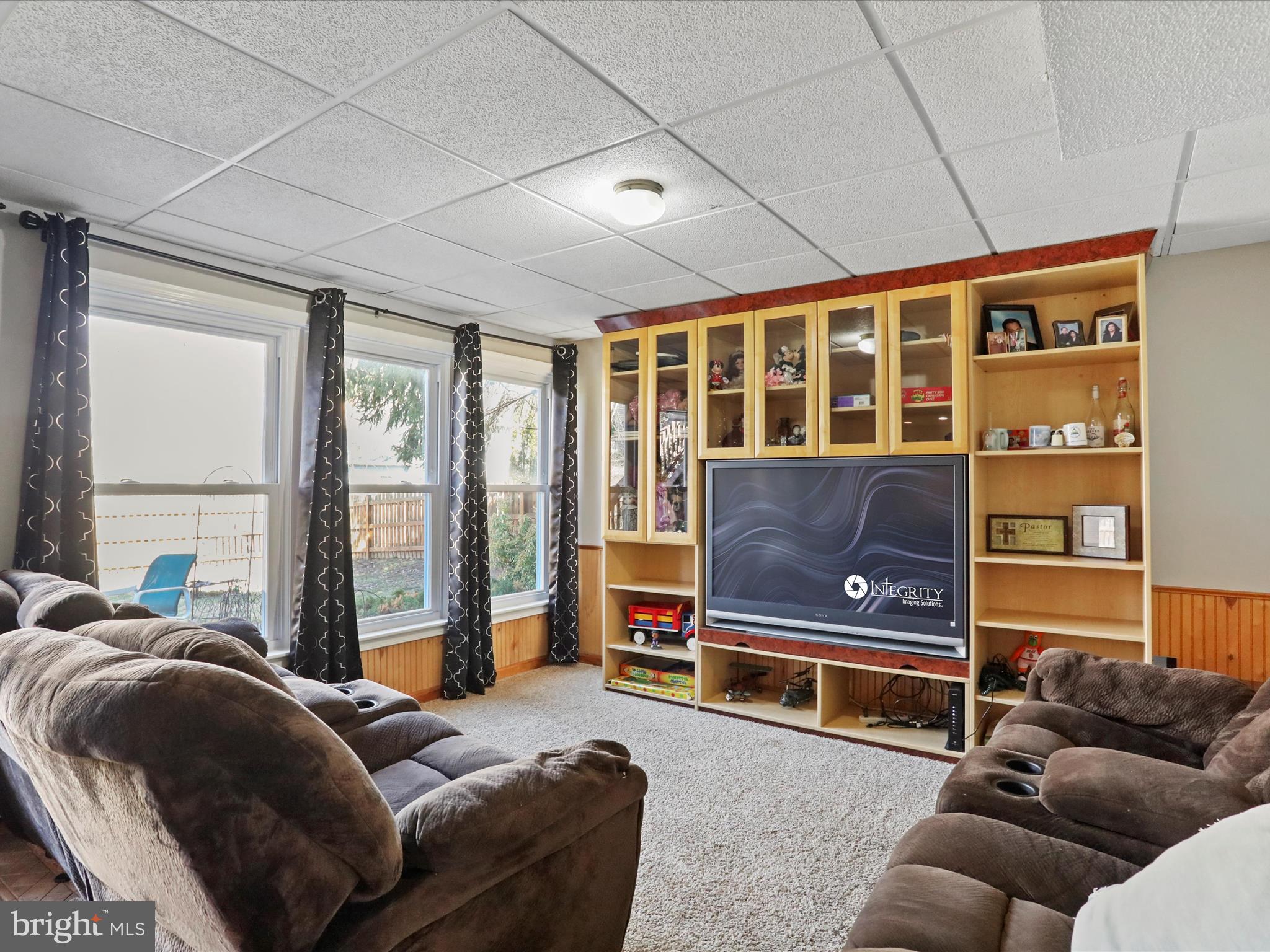 SPRING RIDGE - Residential