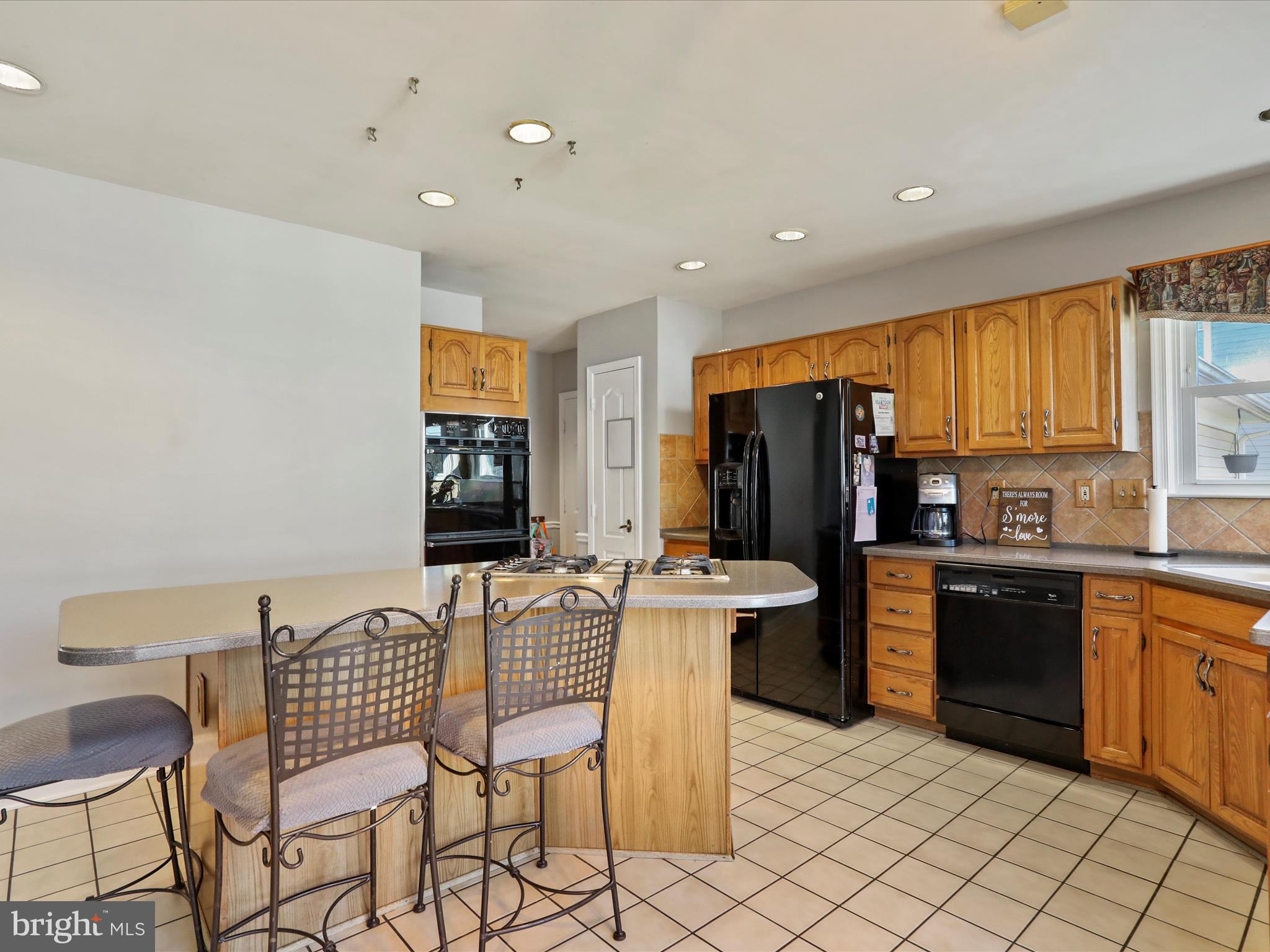 SPRING RIDGE - Residential