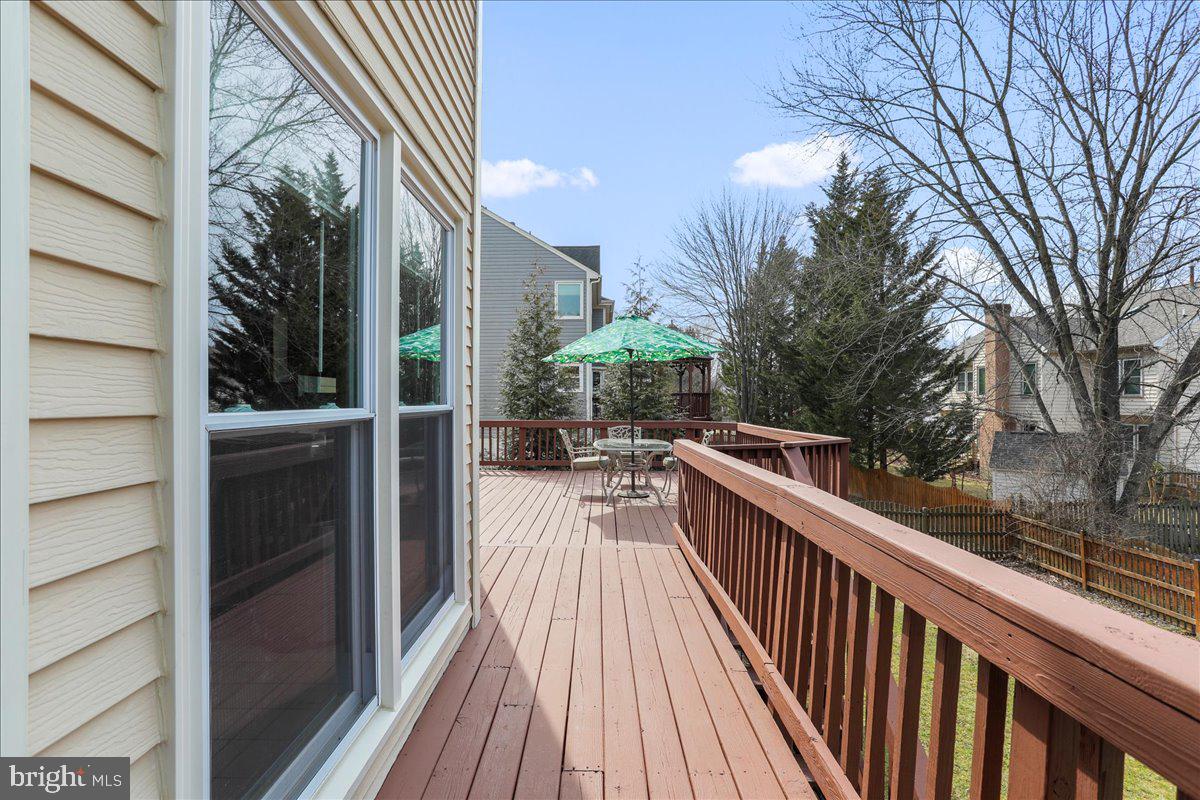 SPRING RIDGE - Residential