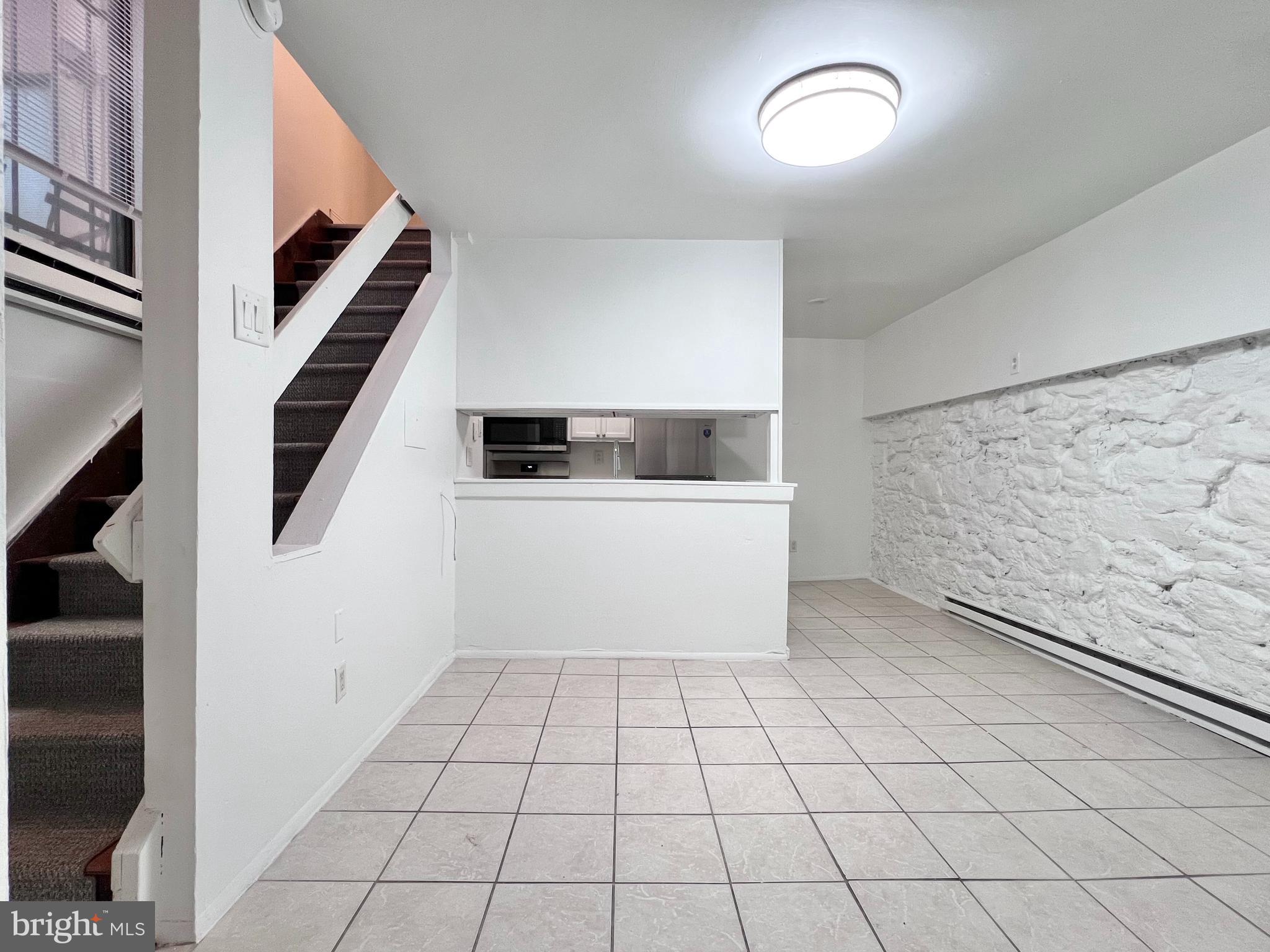 WASHINGTON SQ WEST - Residential Lease