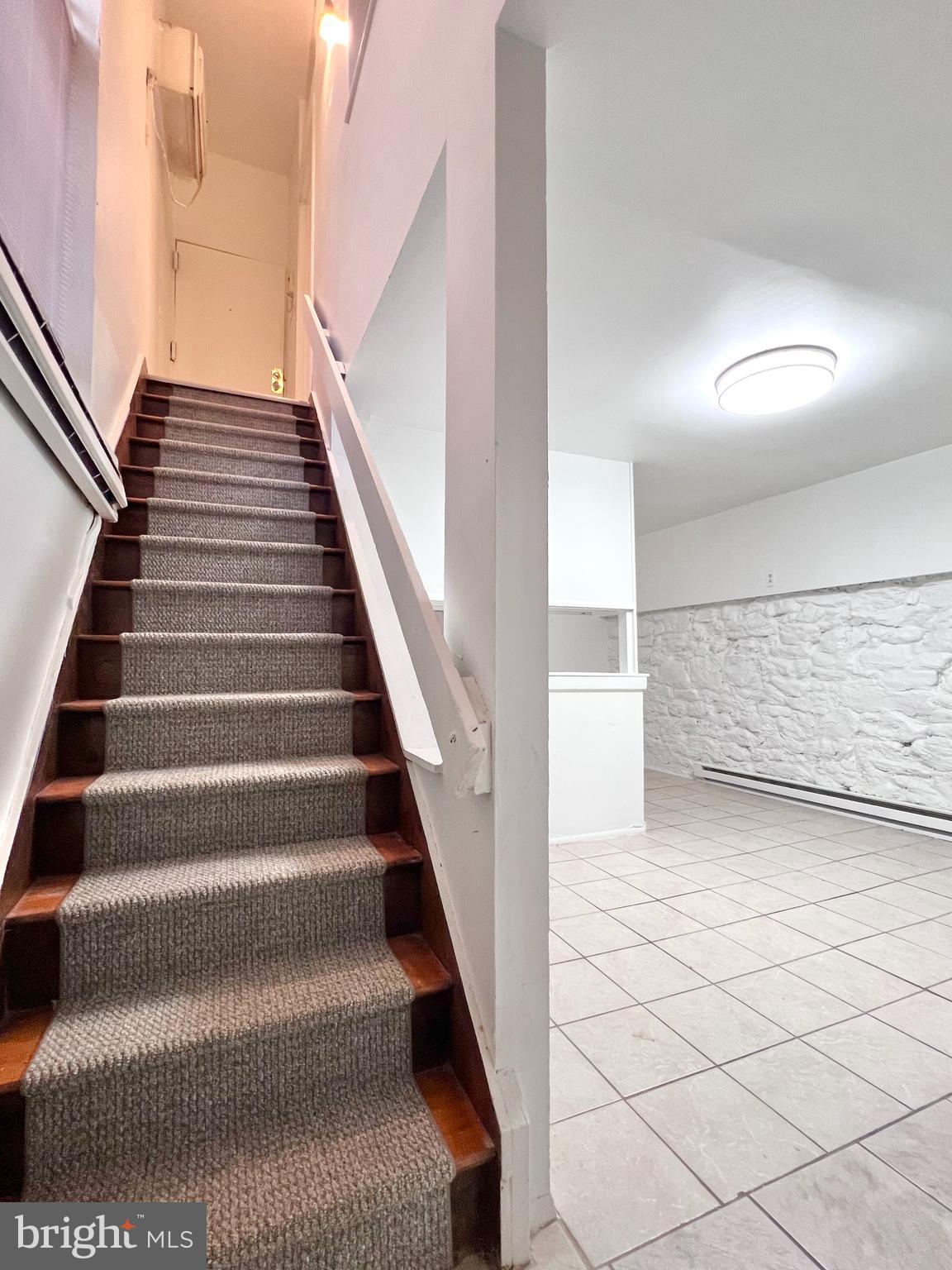 WASHINGTON SQ WEST - Residential Lease