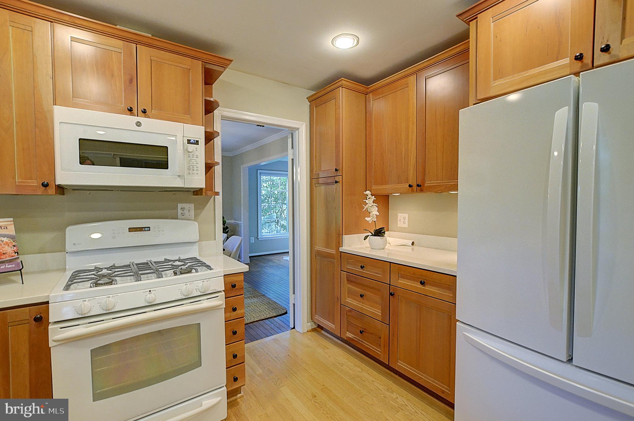 VILLAGE OF LONG REACH - Residential