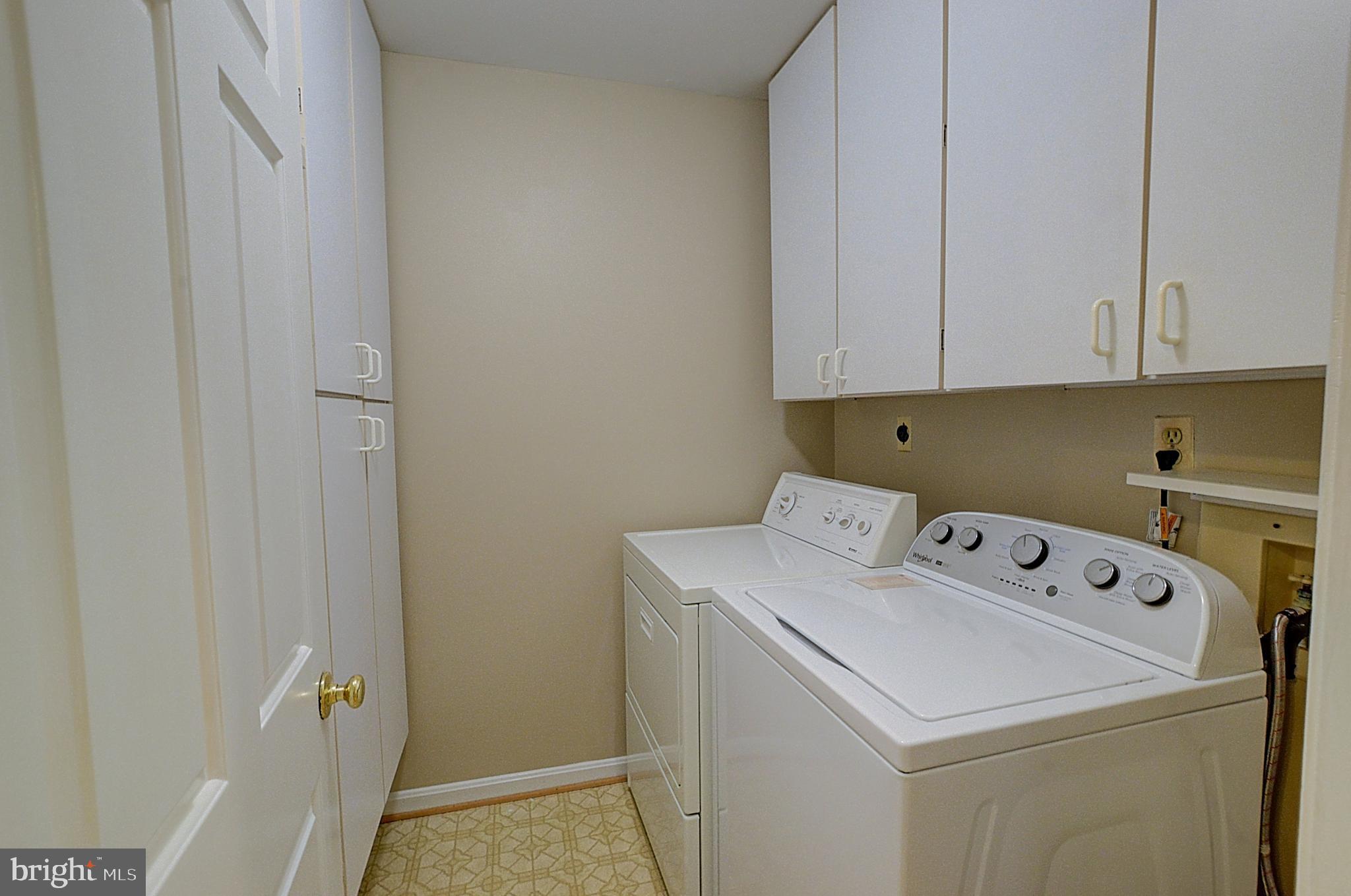 VILLAGE OF LONG REACH - Residential