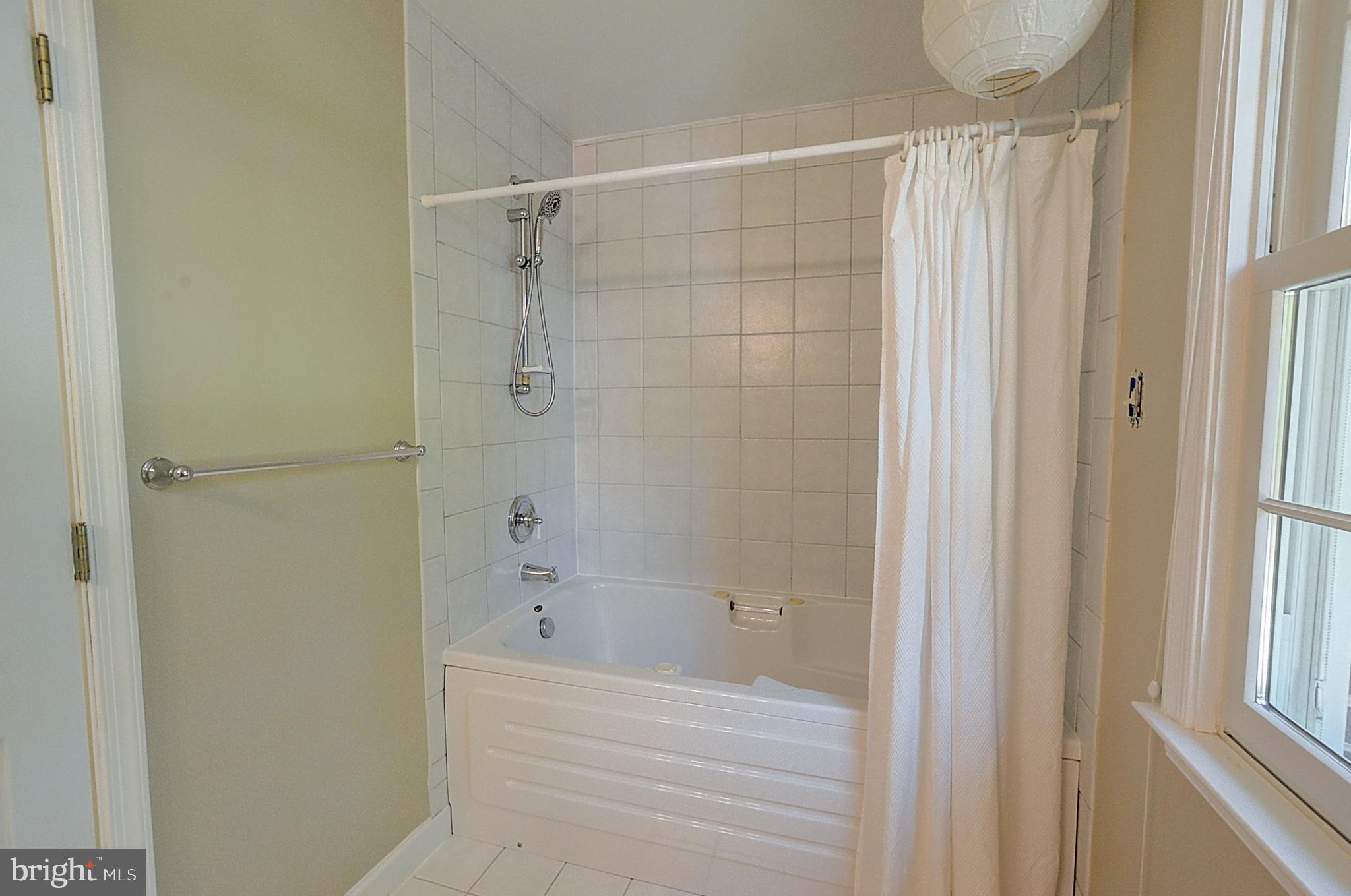 VILLAGE OF LONG REACH - Residential