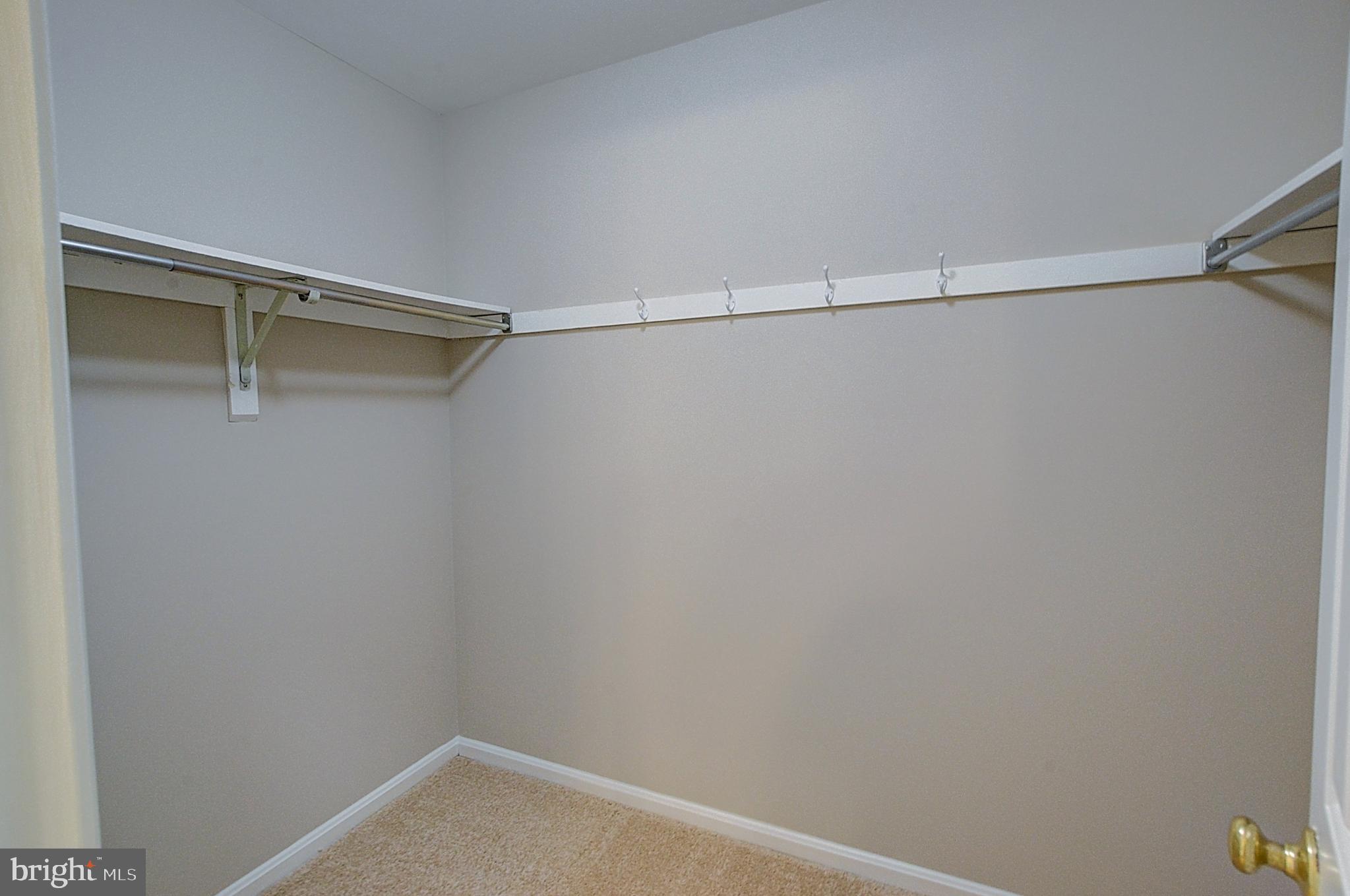 VILLAGE OF LONG REACH - Residential