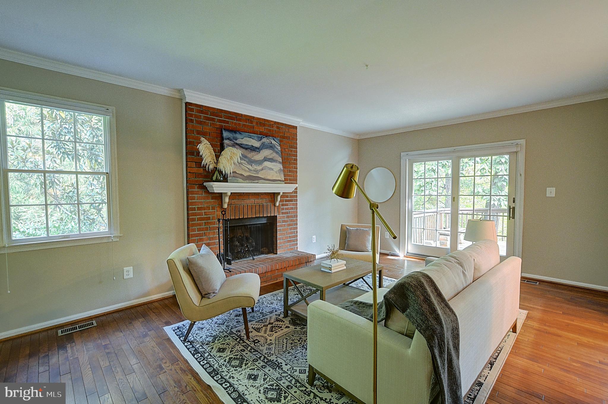 VILLAGE OF LONG REACH - Residential