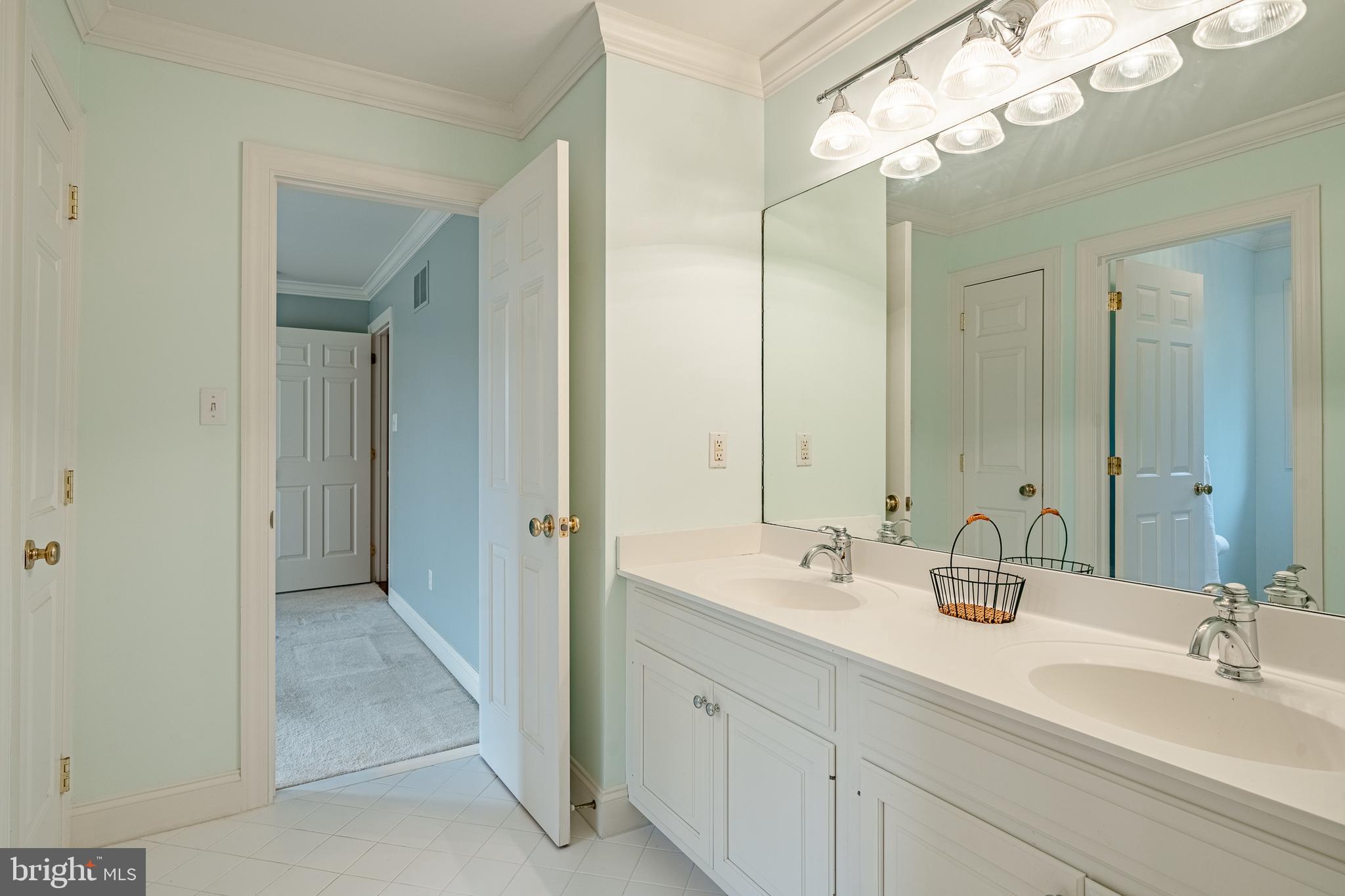 BROOKLANDS - Residential