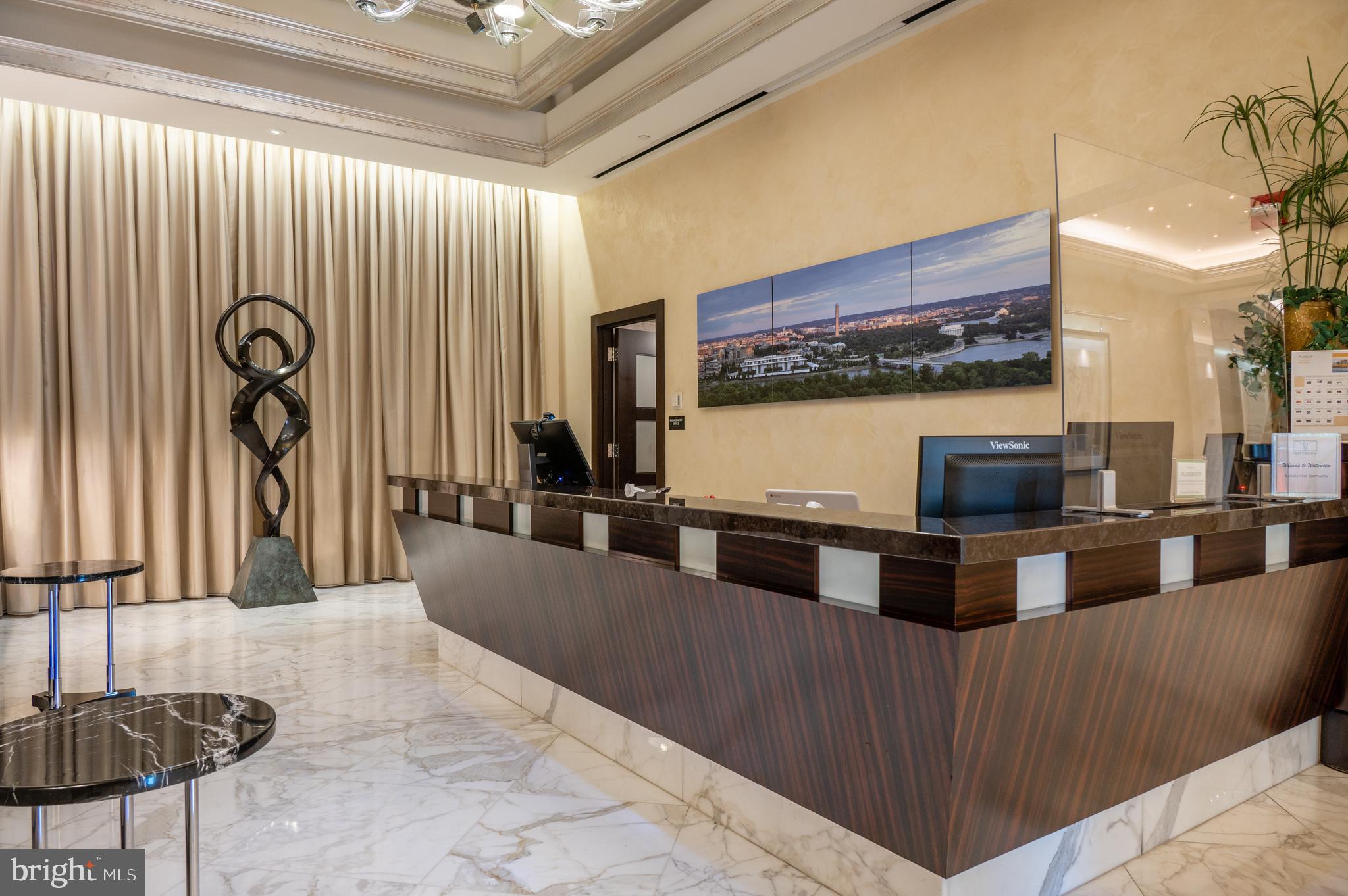 THE WATERVIEW - Residential