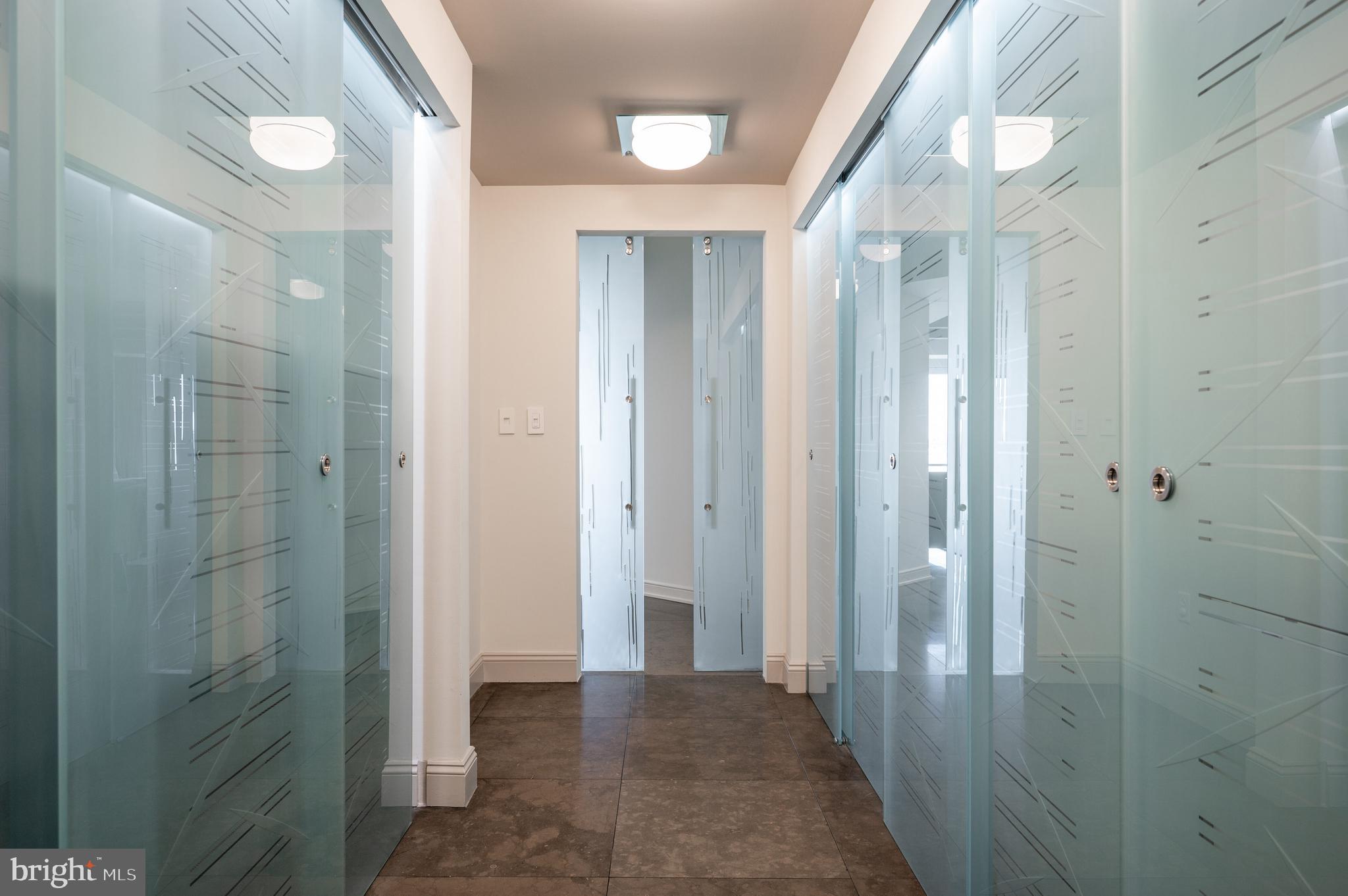 THE WATERVIEW - Residential