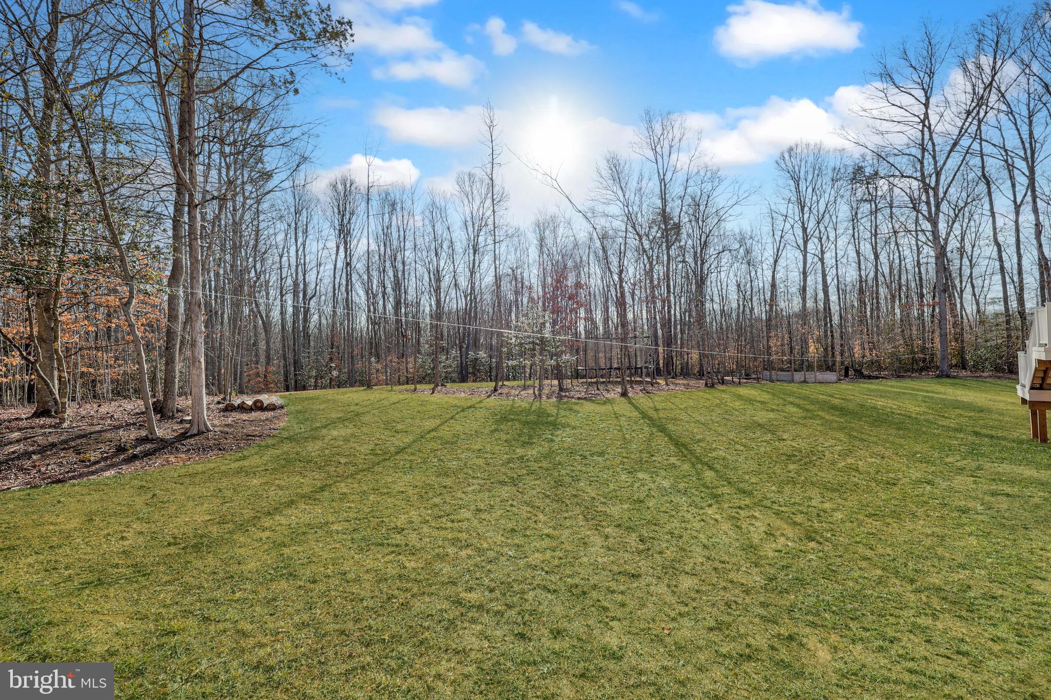 SHERWOOD ON THE RIVER - Residential