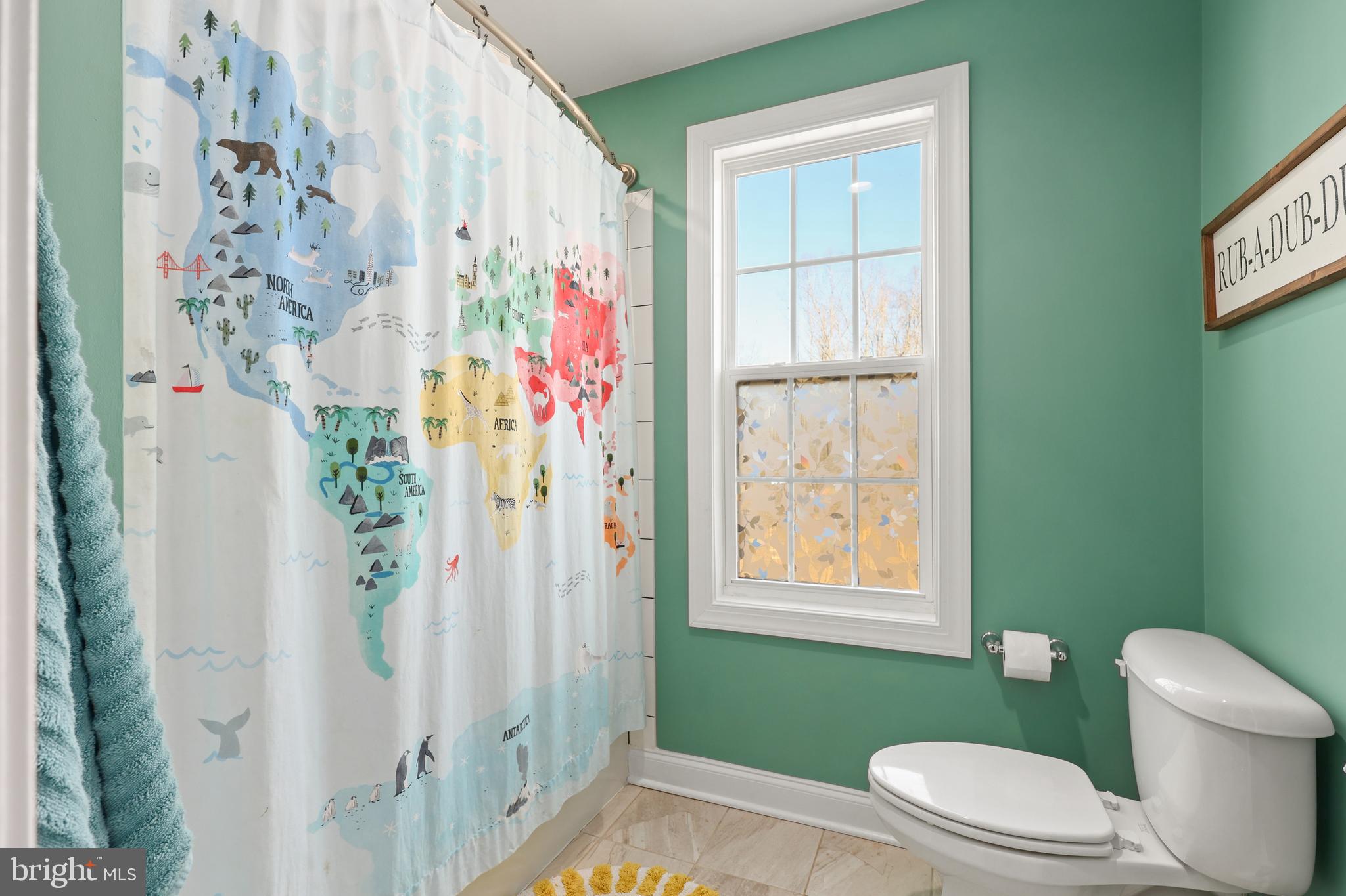 SHERWOOD ON THE RIVER - Residential