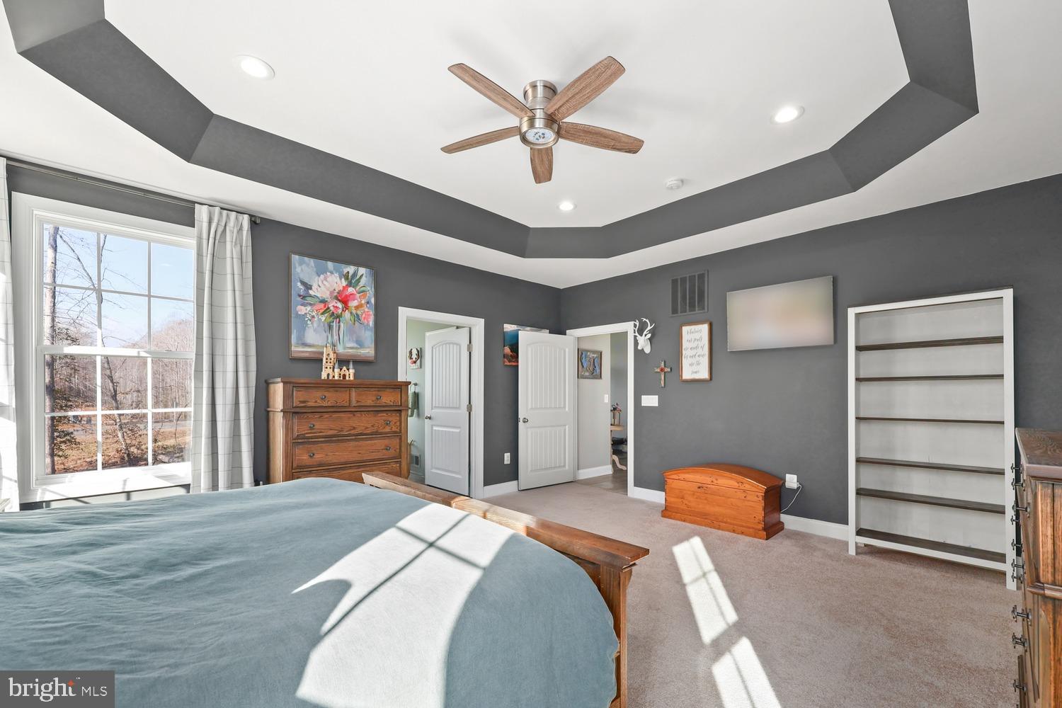 SHERWOOD ON THE RIVER - Residential