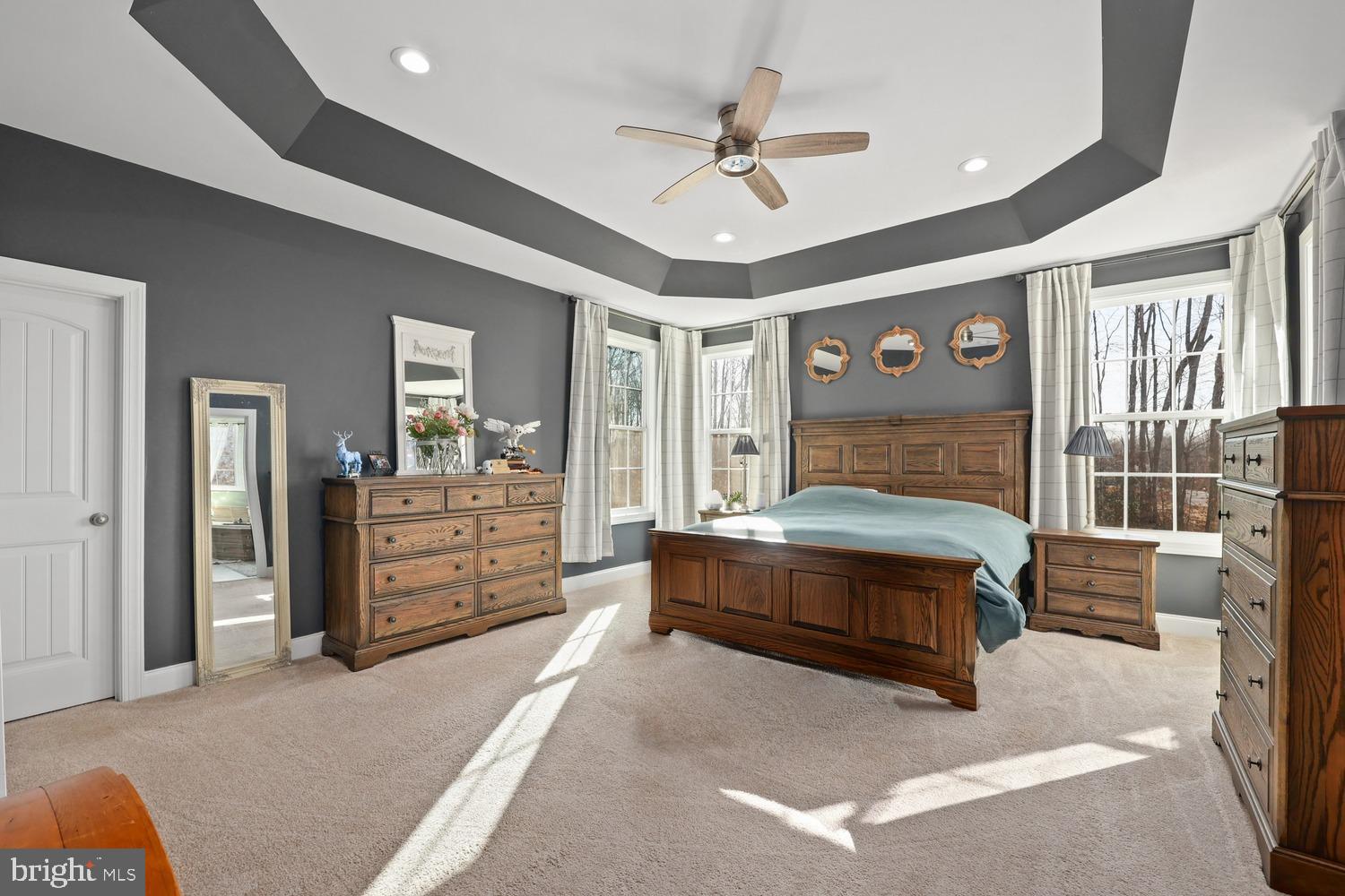 SHERWOOD ON THE RIVER - Residential