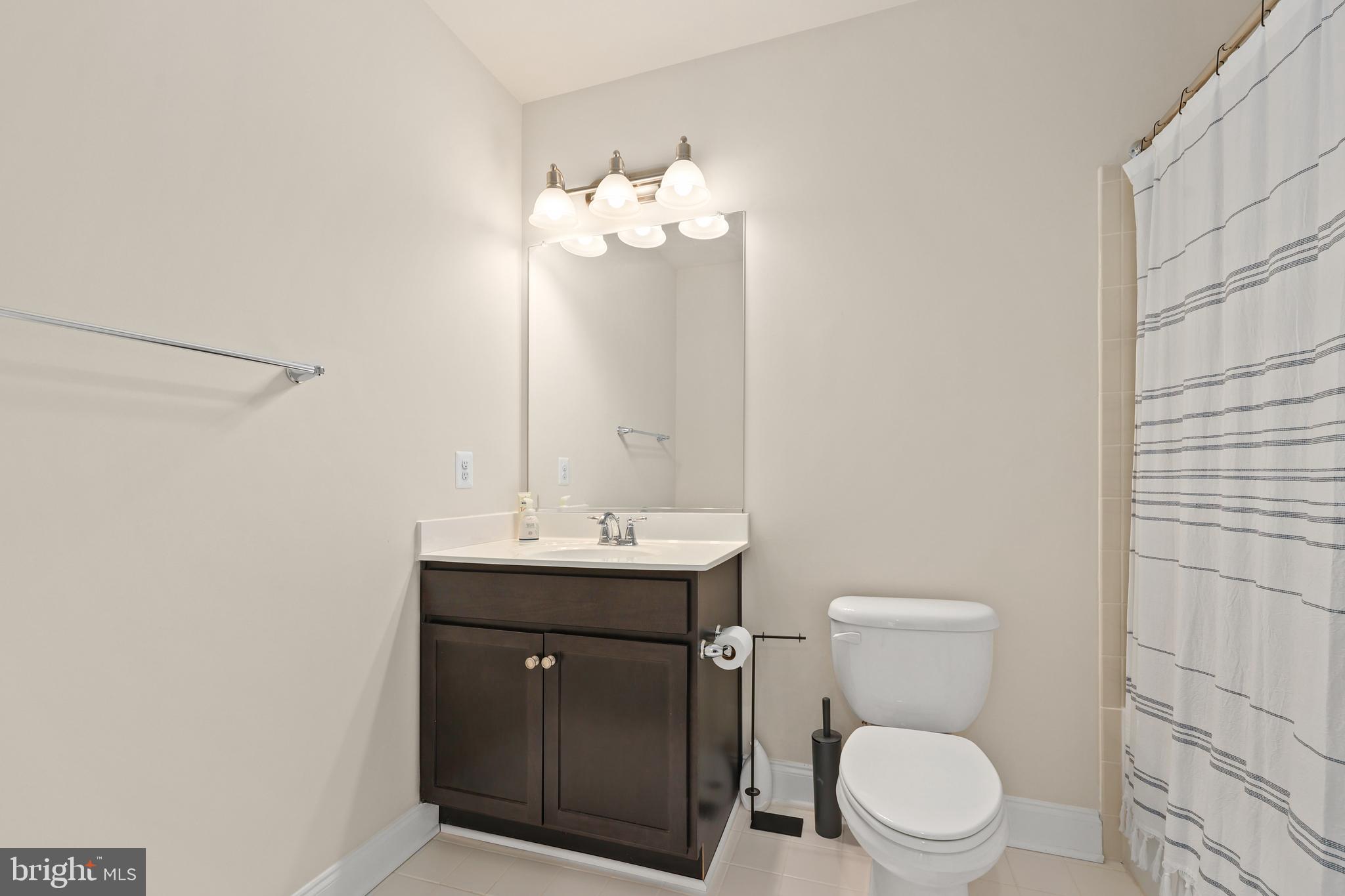 SHERWOOD ON THE RIVER - Residential