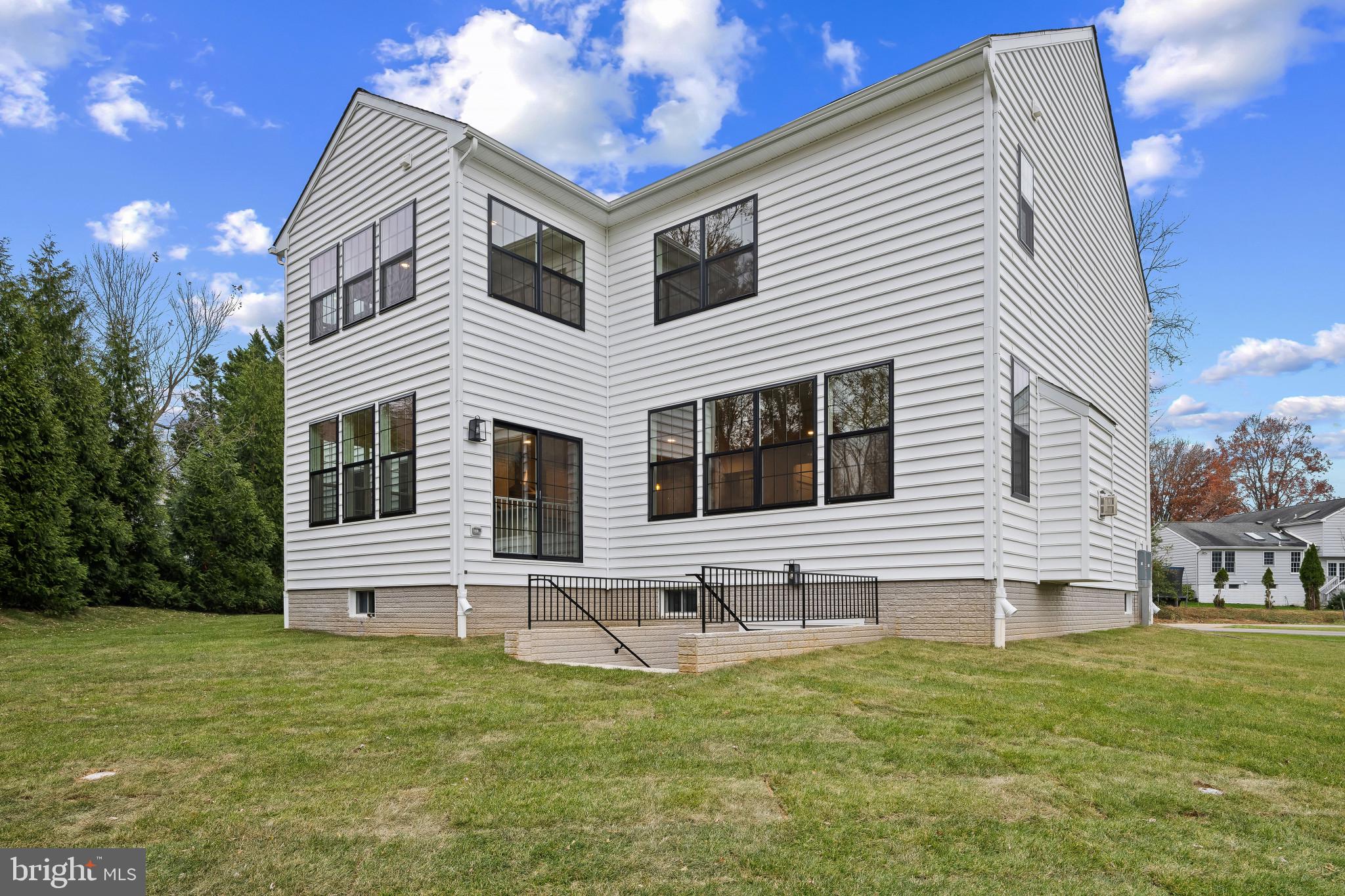 TURF VALLEY - Residential