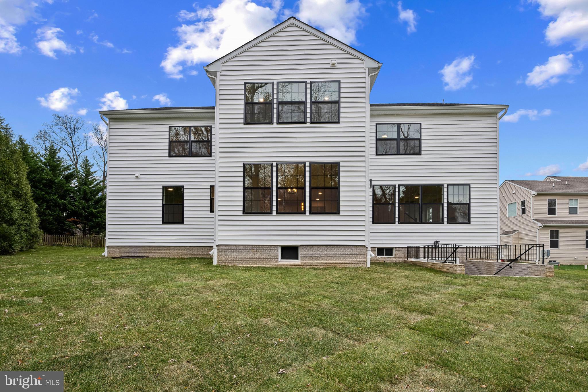 TURF VALLEY - Residential