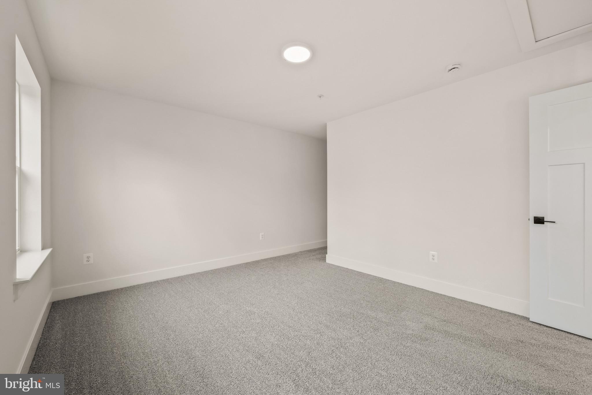 TURF VALLEY - Residential