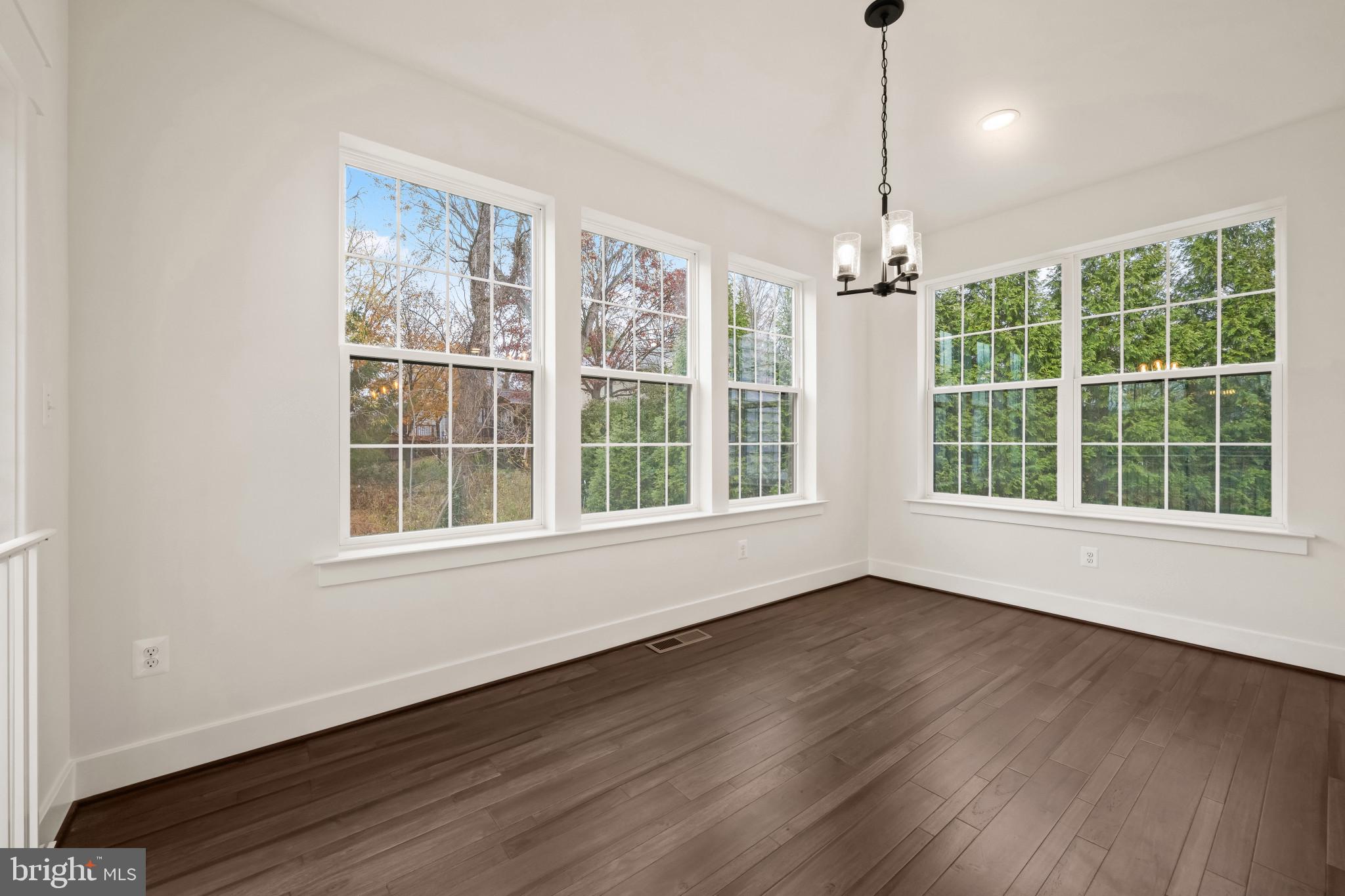 TURF VALLEY - Residential