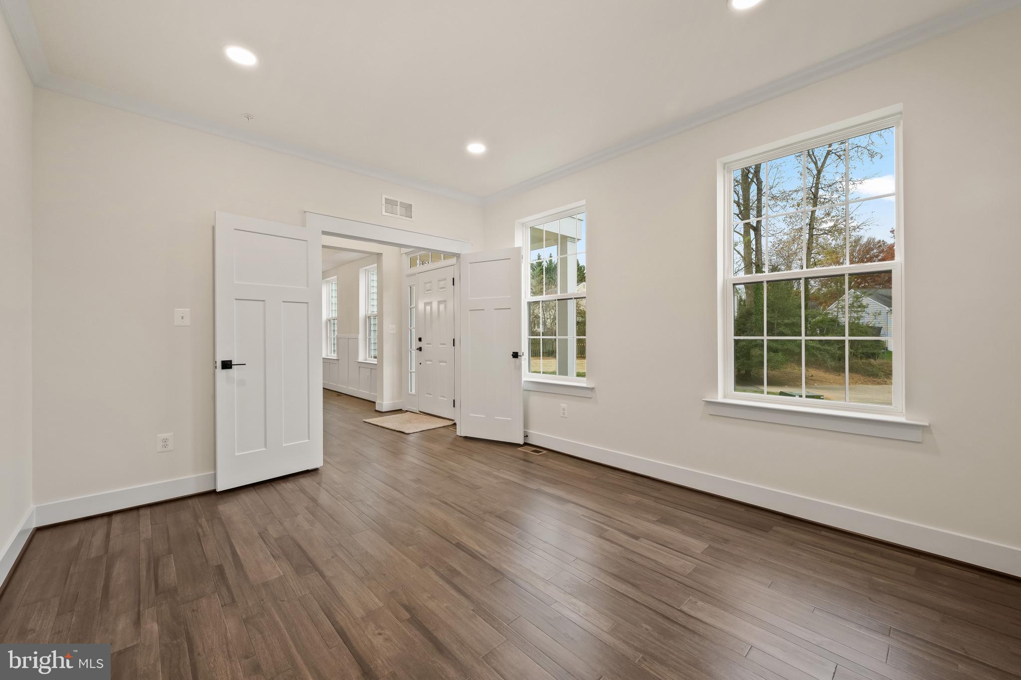 TURF VALLEY - Residential