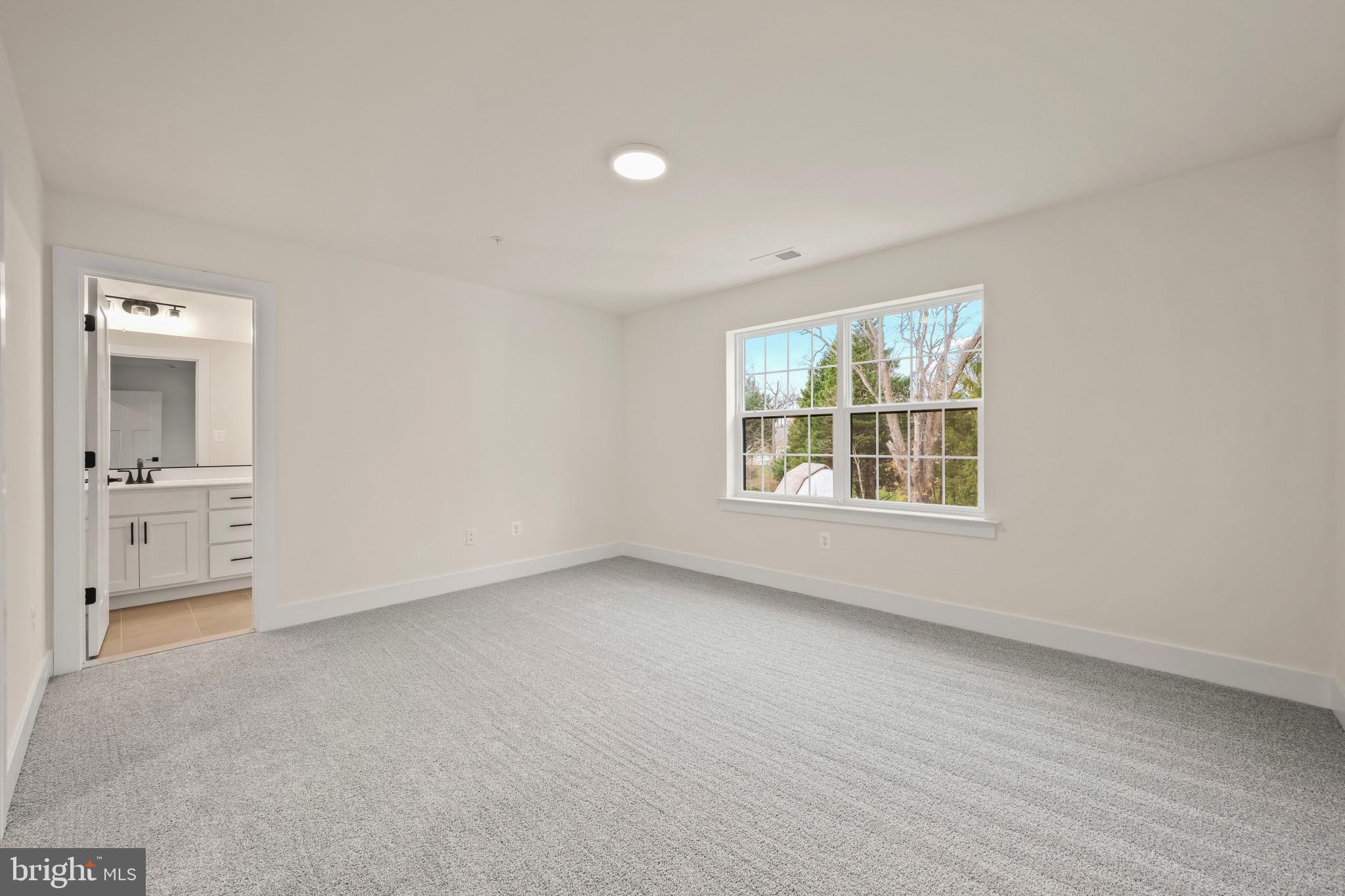 TURF VALLEY - Residential