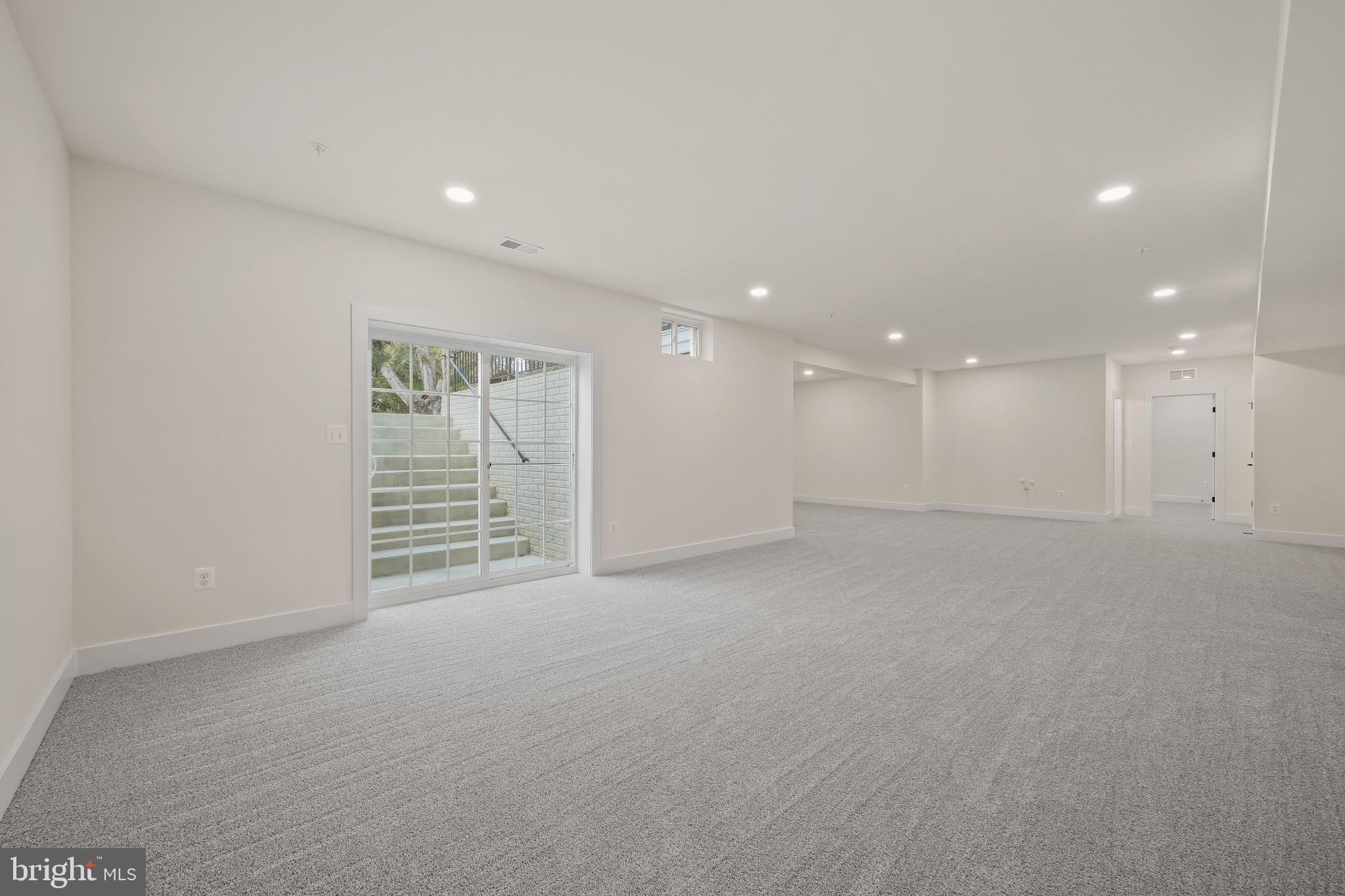 TURF VALLEY - Residential