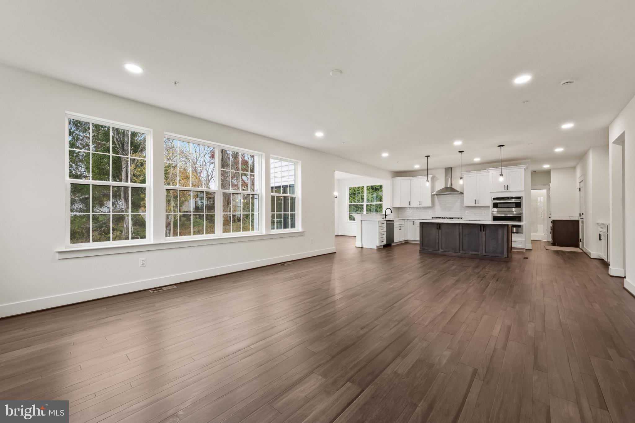 TURF VALLEY - Residential