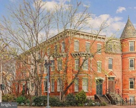 Photo of 17 Logan Circle NW, WASHINGTON, DC 20005 (MLS # DCDC2255006)