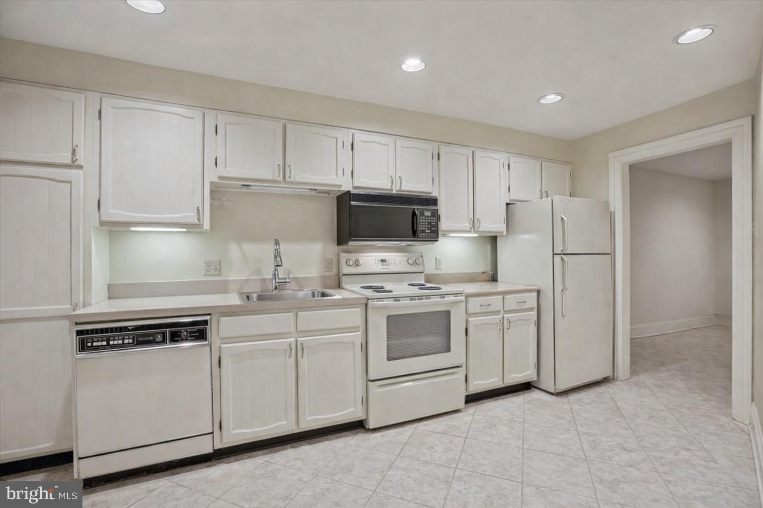 LOGAN CIRCLE - Residential