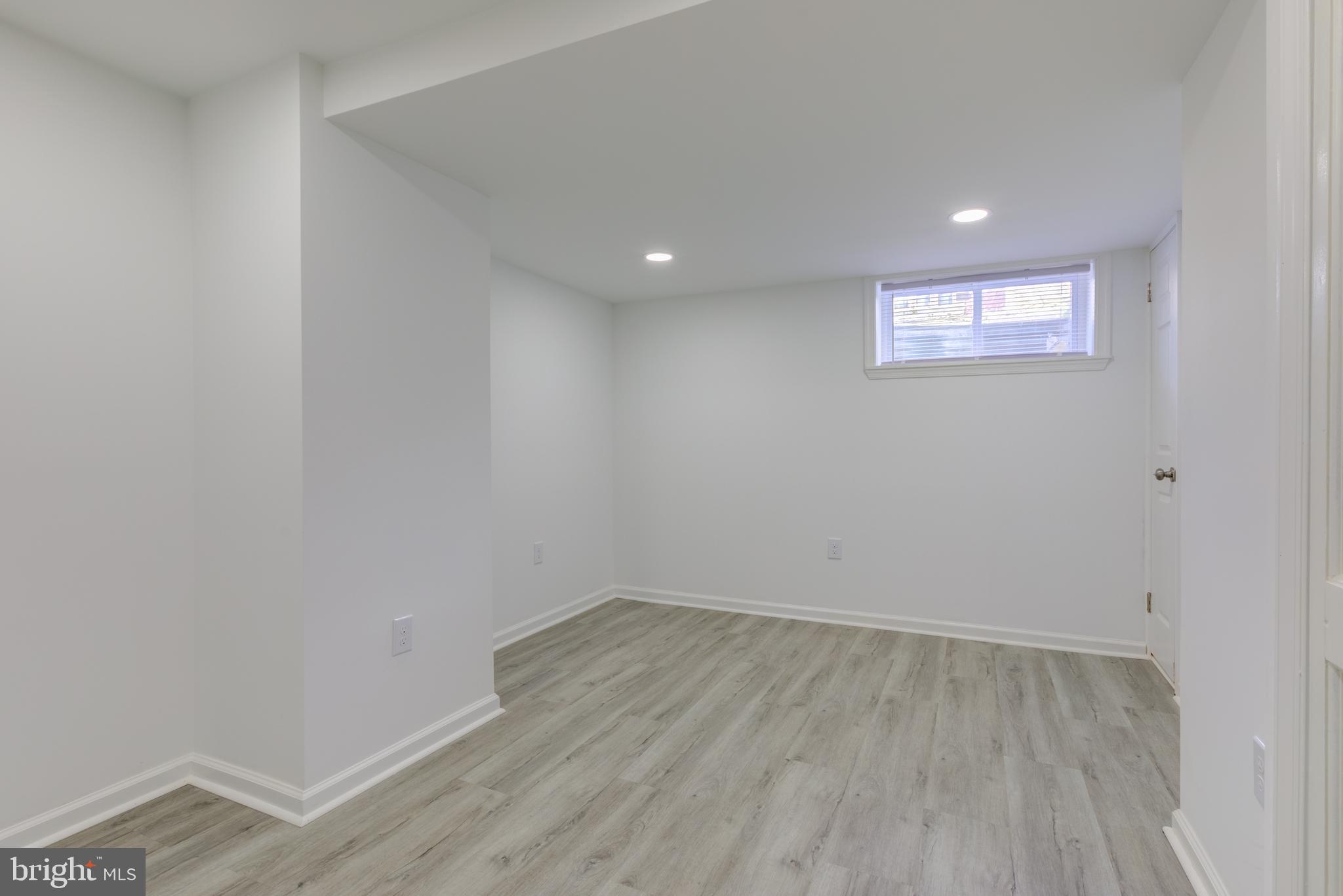 WEST PHILADELPHIA - Residential