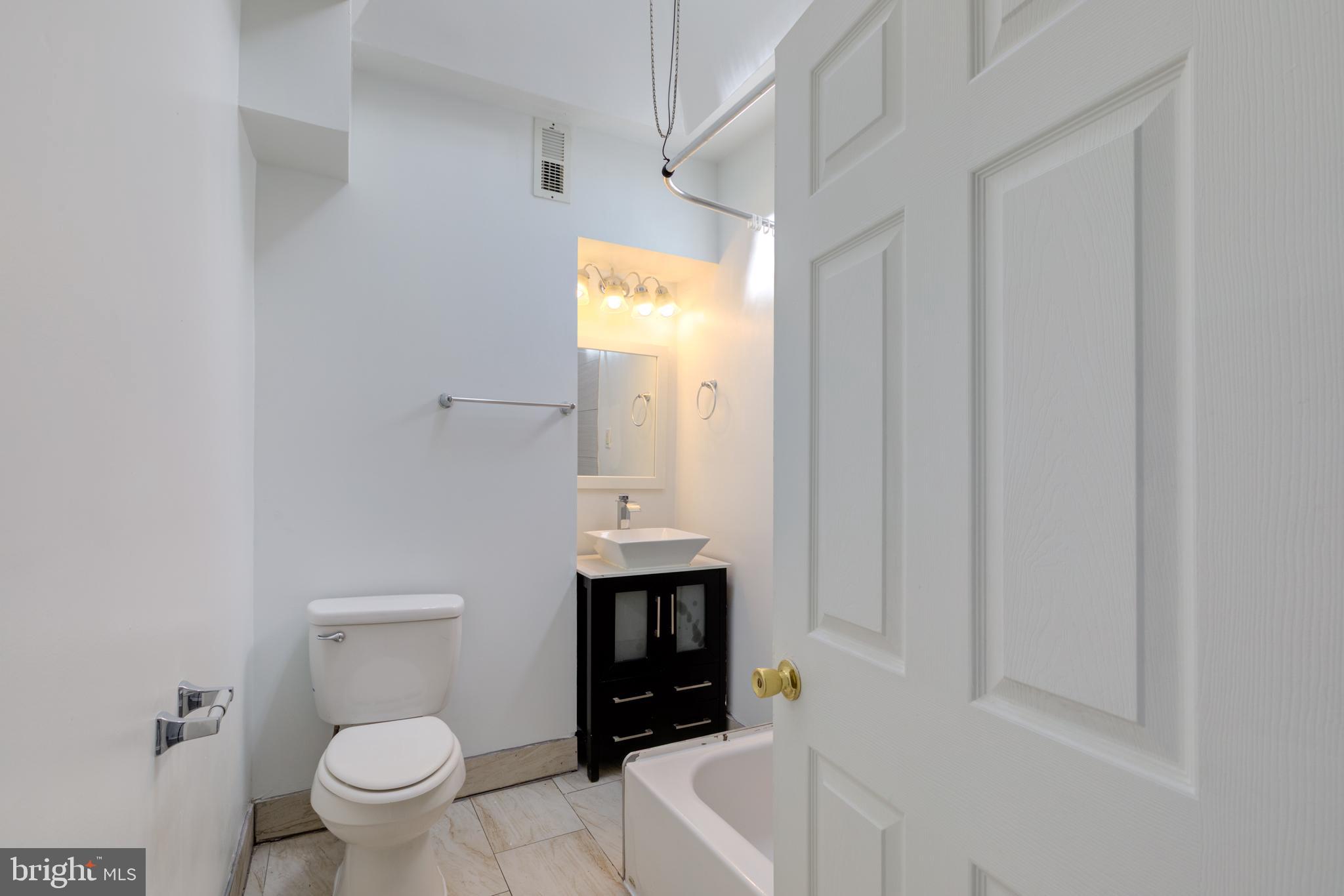 WEST PHILADELPHIA - Residential