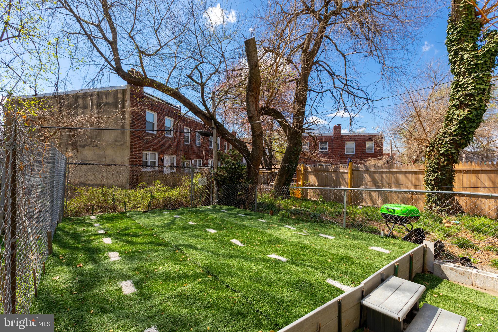 WEST PHILADELPHIA - Residential