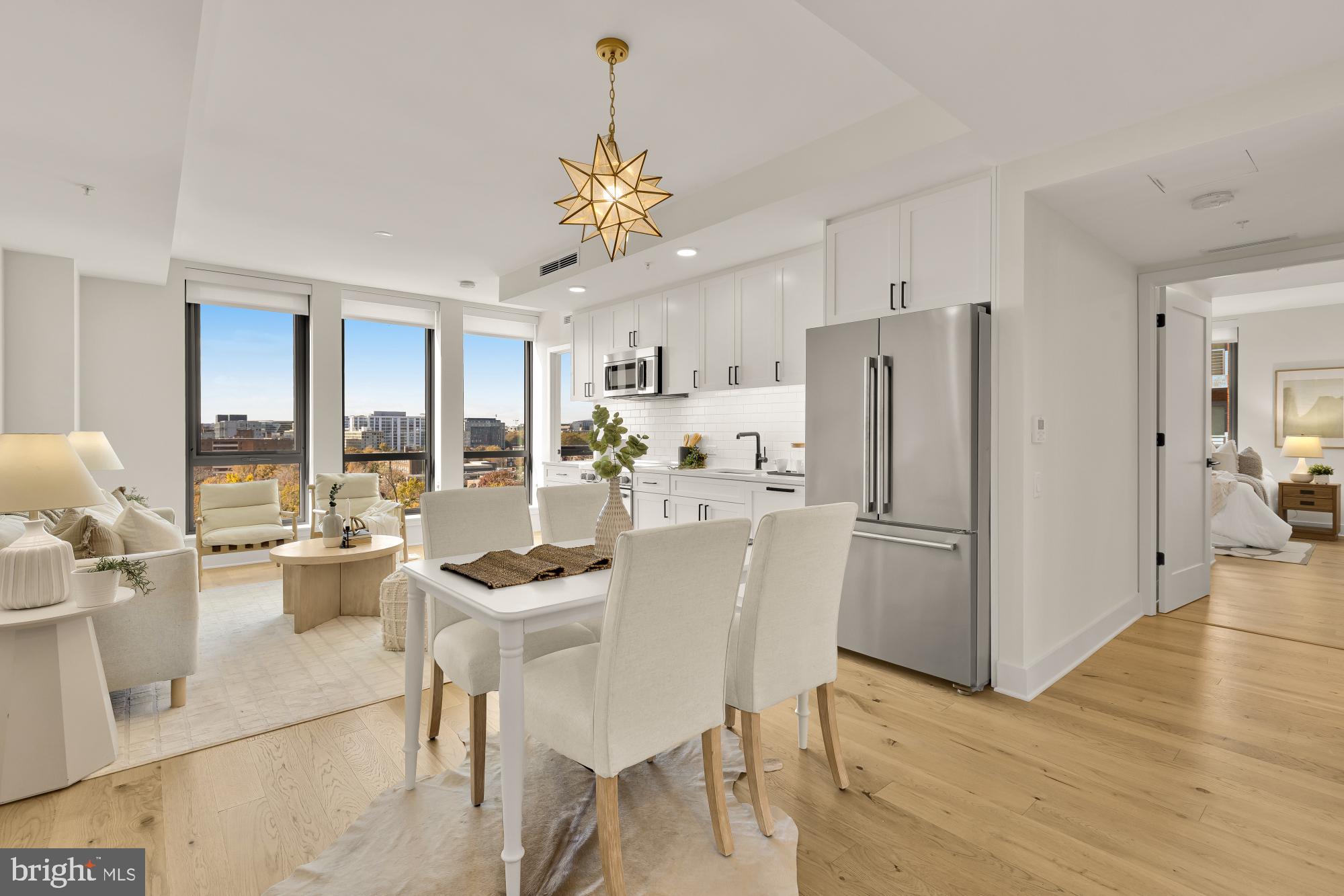 1211 VAN STREET SE 718