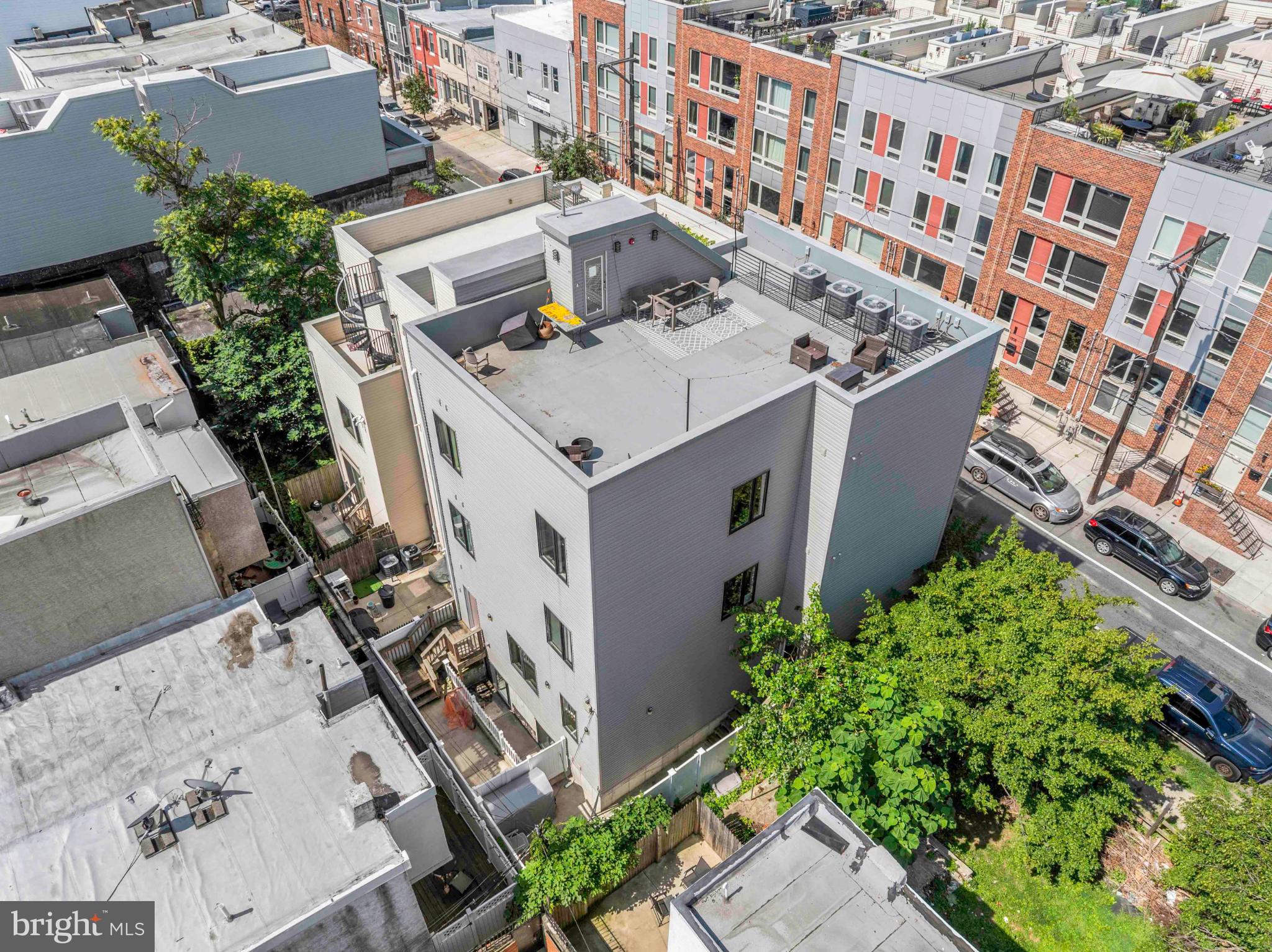 POINT BREEZE - Residential Income