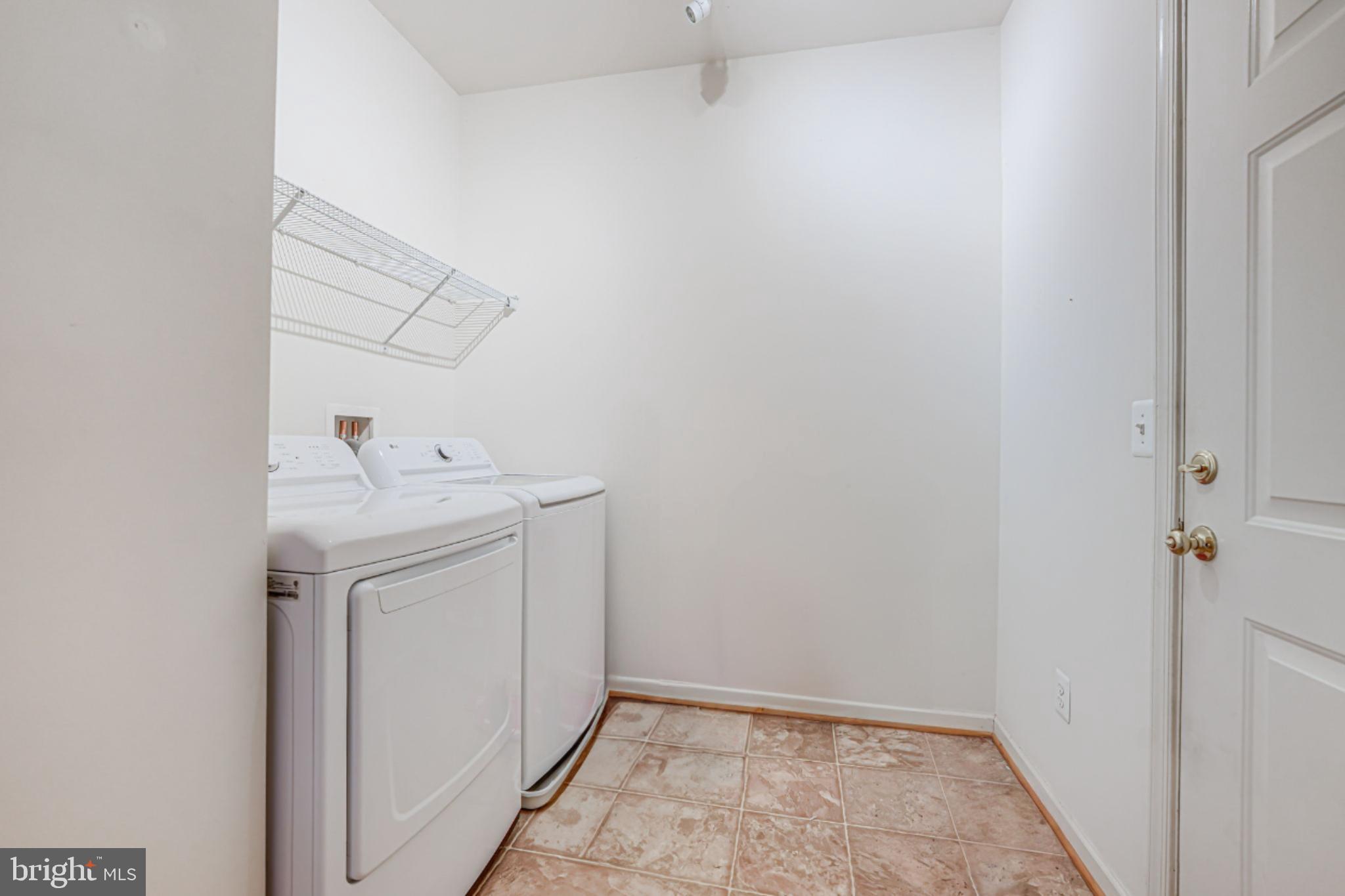 VILLAS AT THE RIDGES - Residential