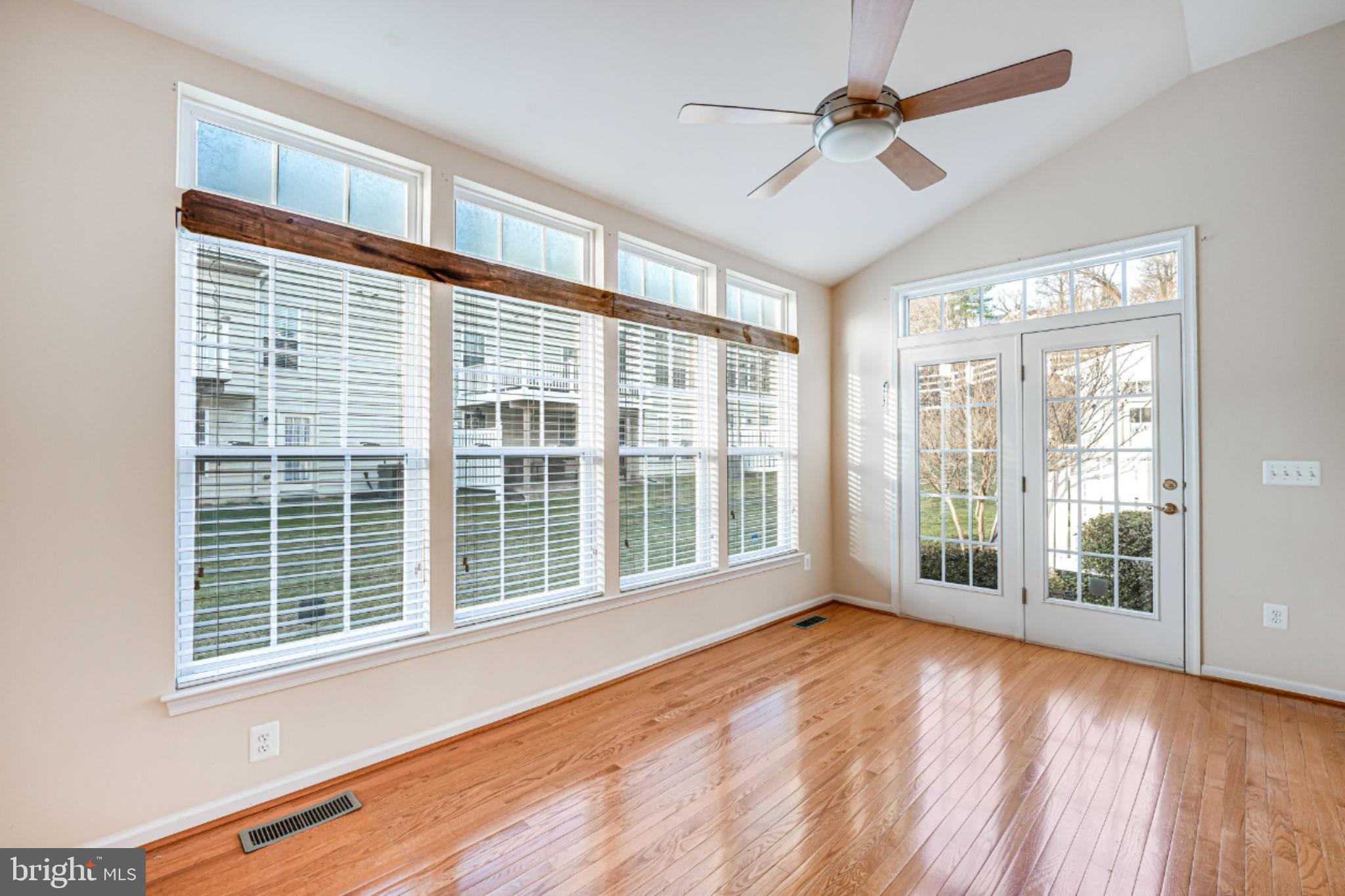 VILLAS AT THE RIDGES - Residential