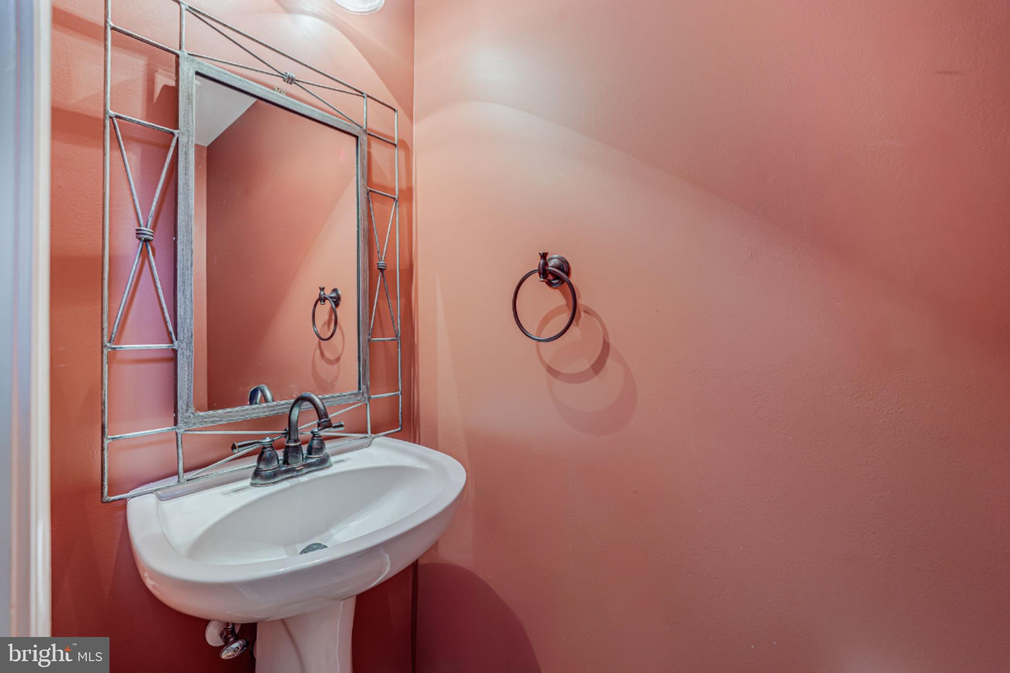 VILLAS AT THE RIDGES - Residential