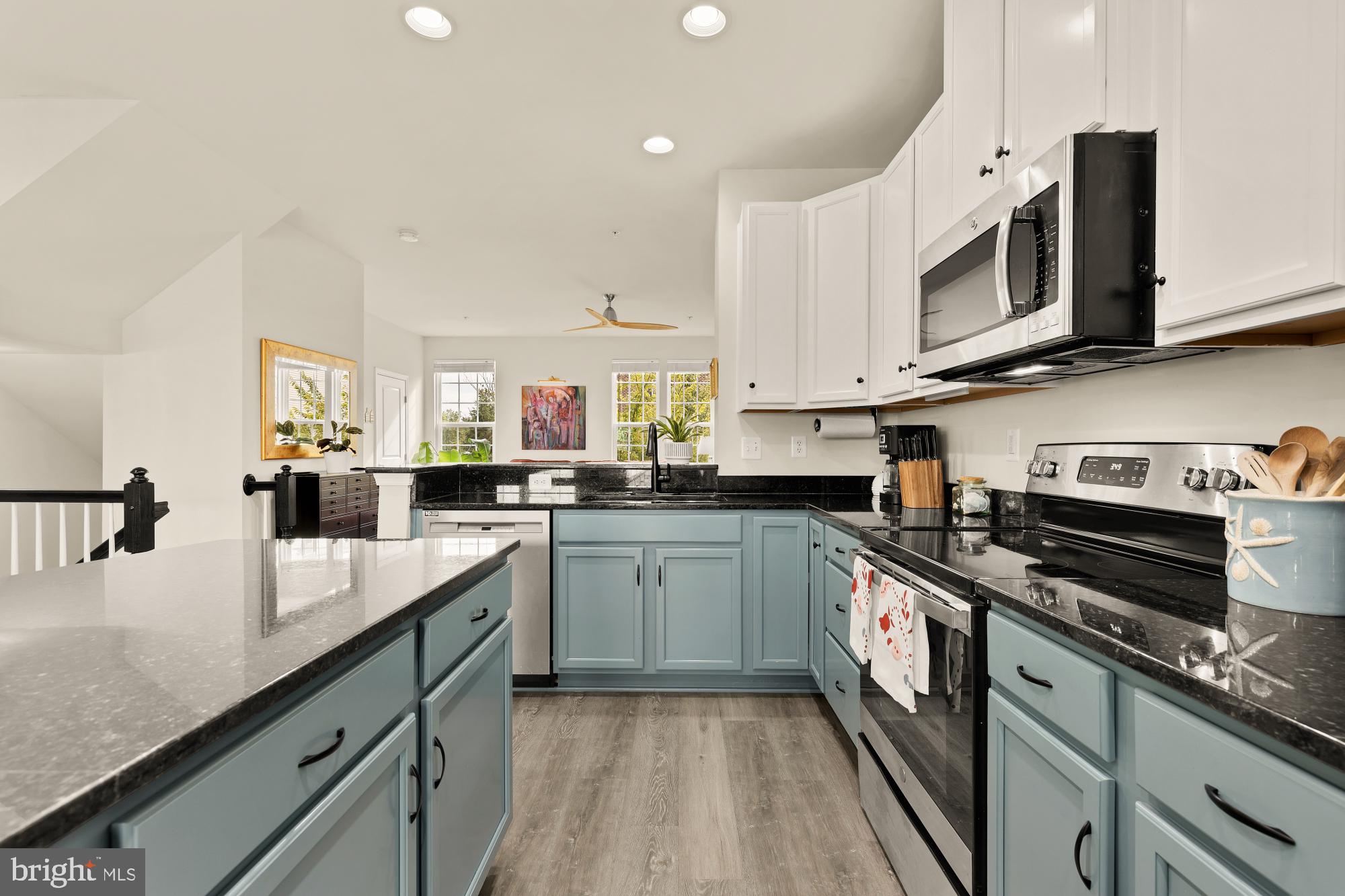 GREENBELT STATION - Residential