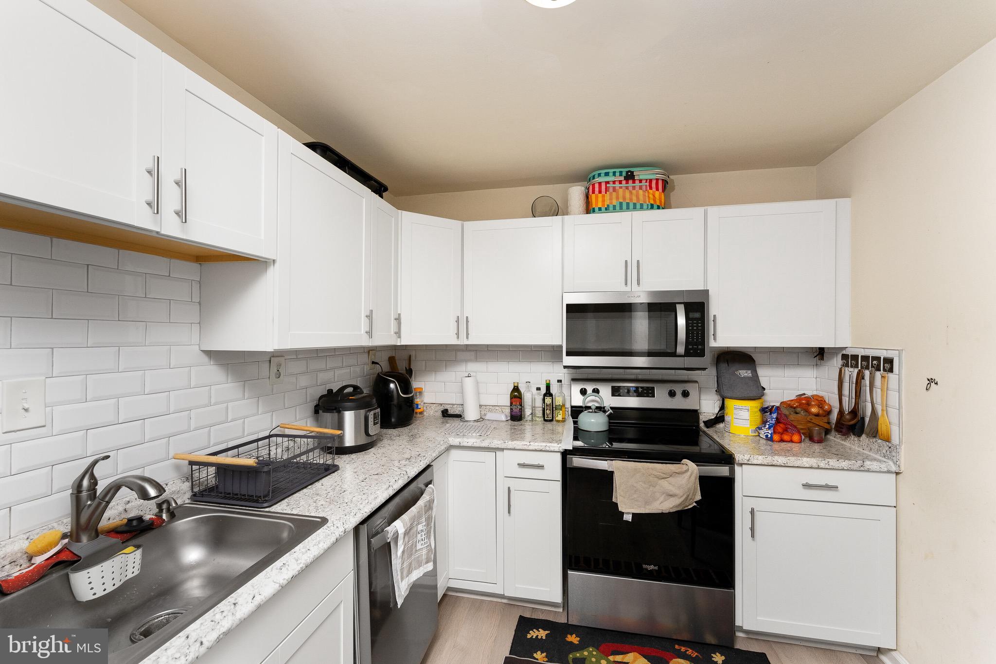 BRAGG HILL - Residential Lease