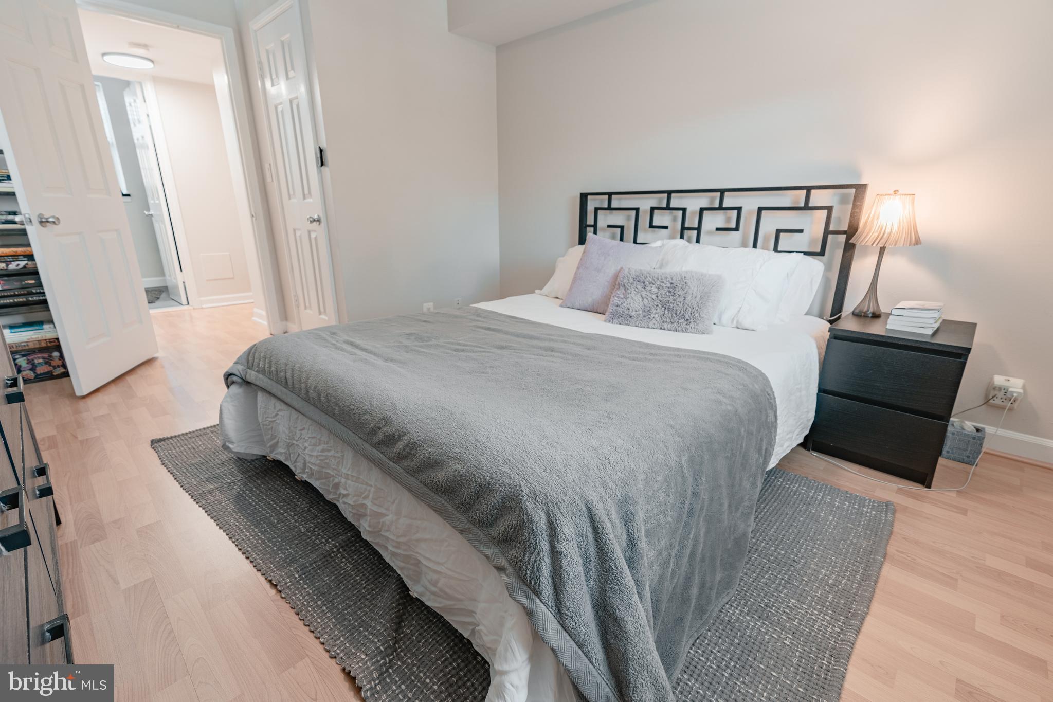 FAIRLINGTON VILLAGE - Residential Lease