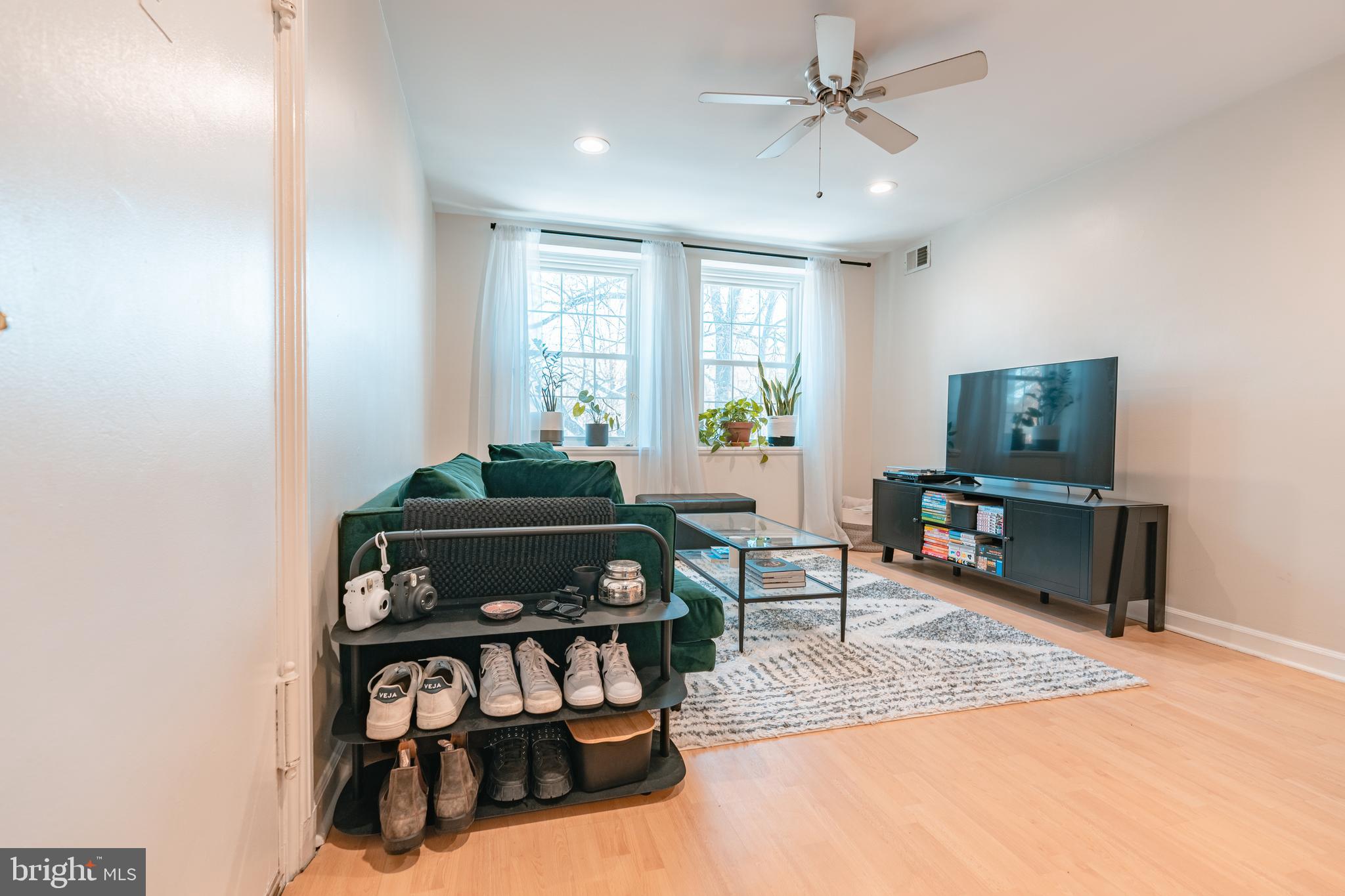 FAIRLINGTON VILLAGE - Residential Lease