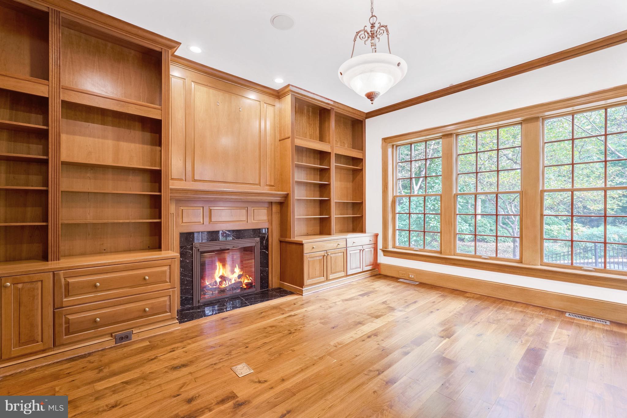 THE RESERVE - Residential