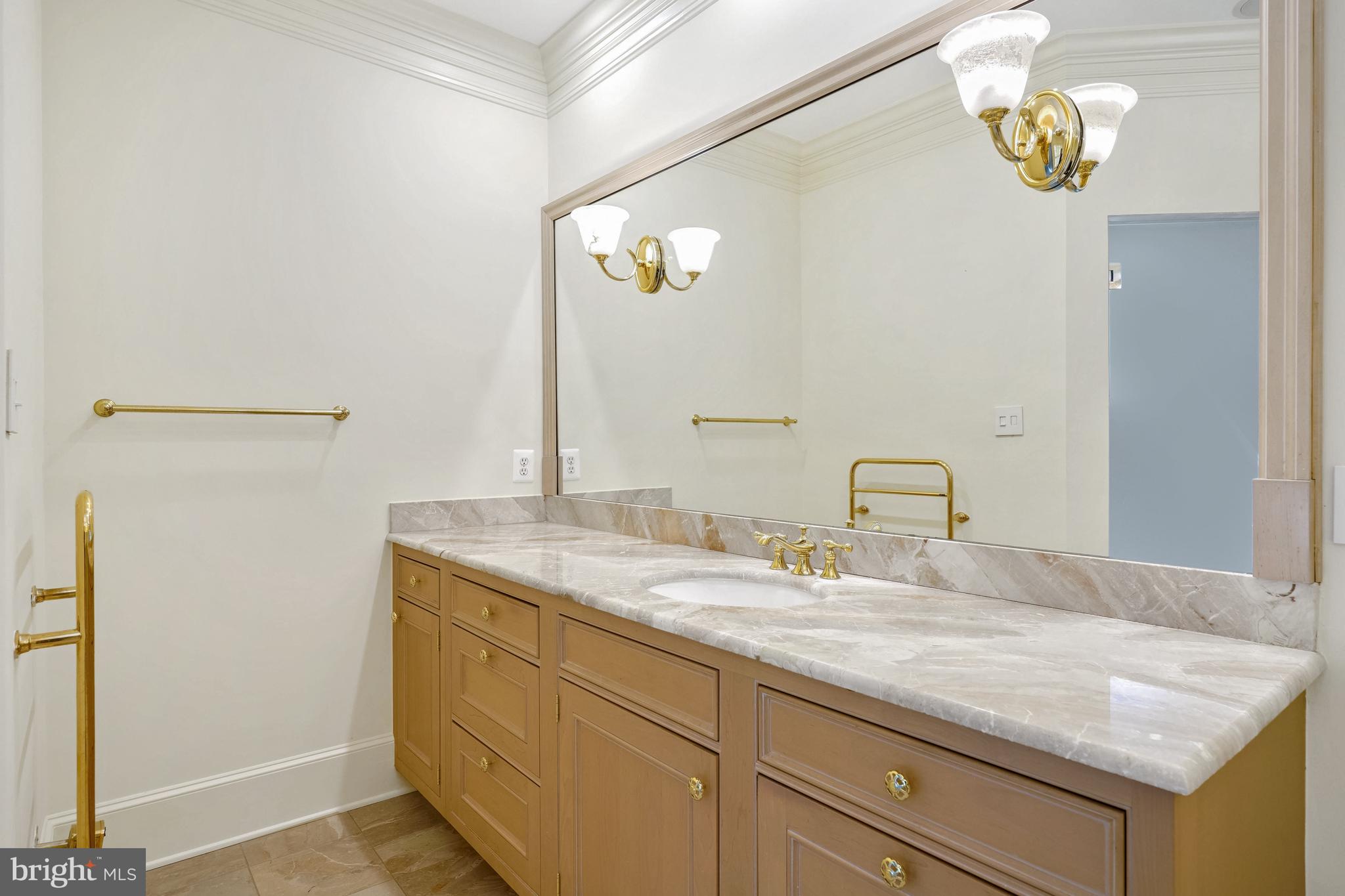 THE RESERVE - Residential