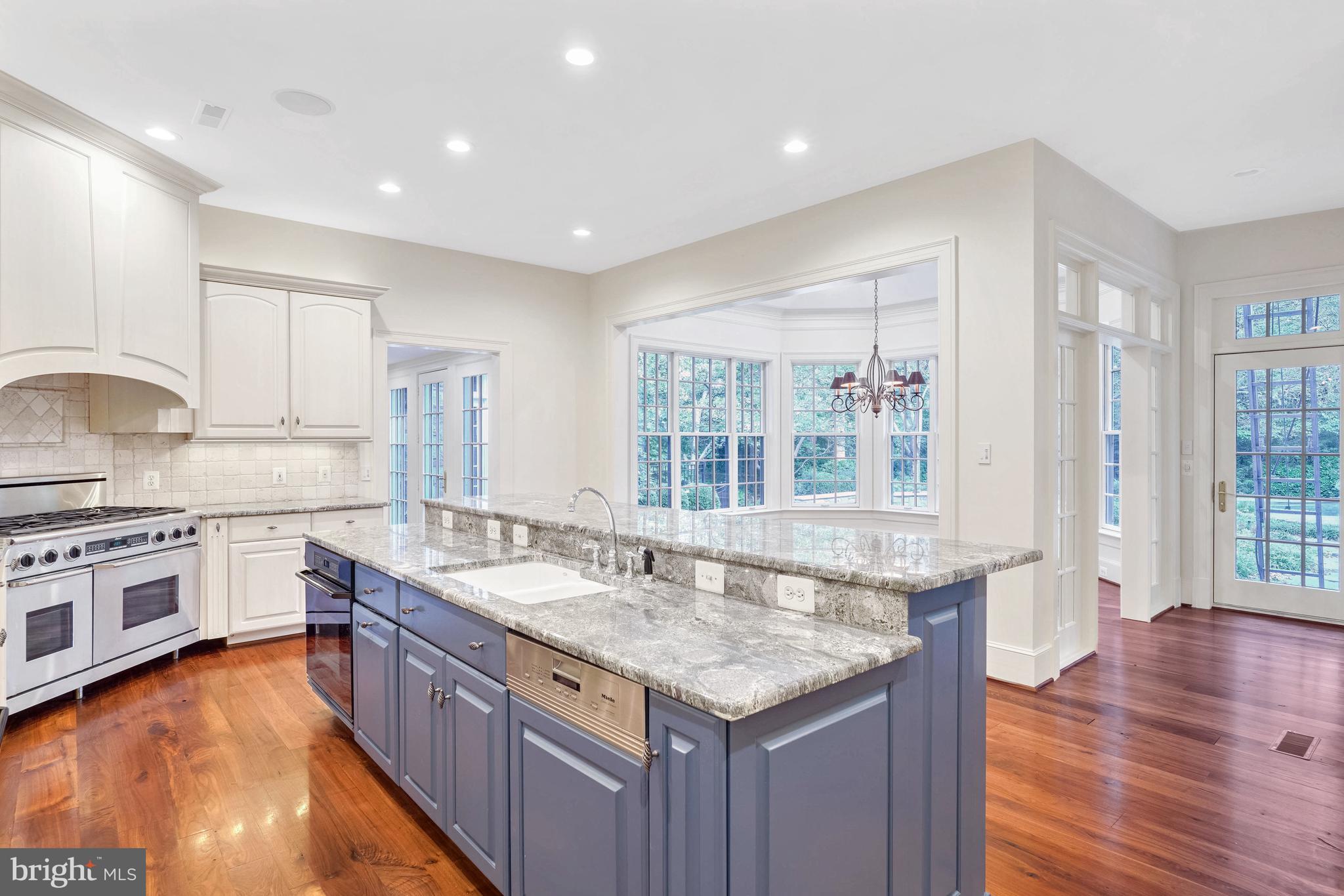 THE RESERVE - Residential