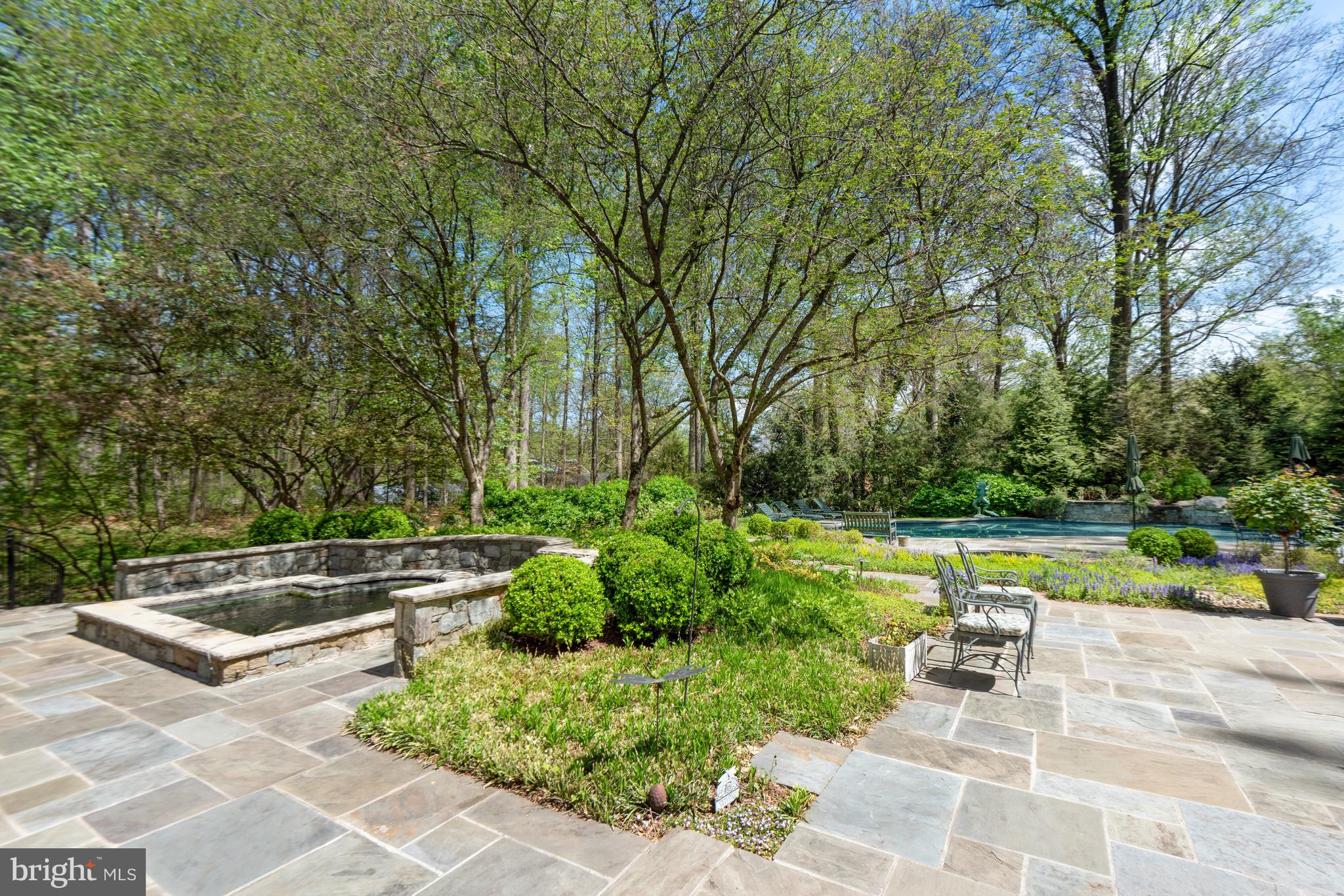 THE RESERVE - Residential