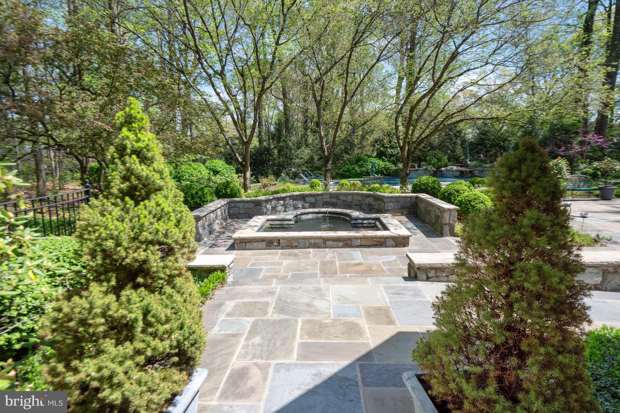 THE RESERVE - Residential